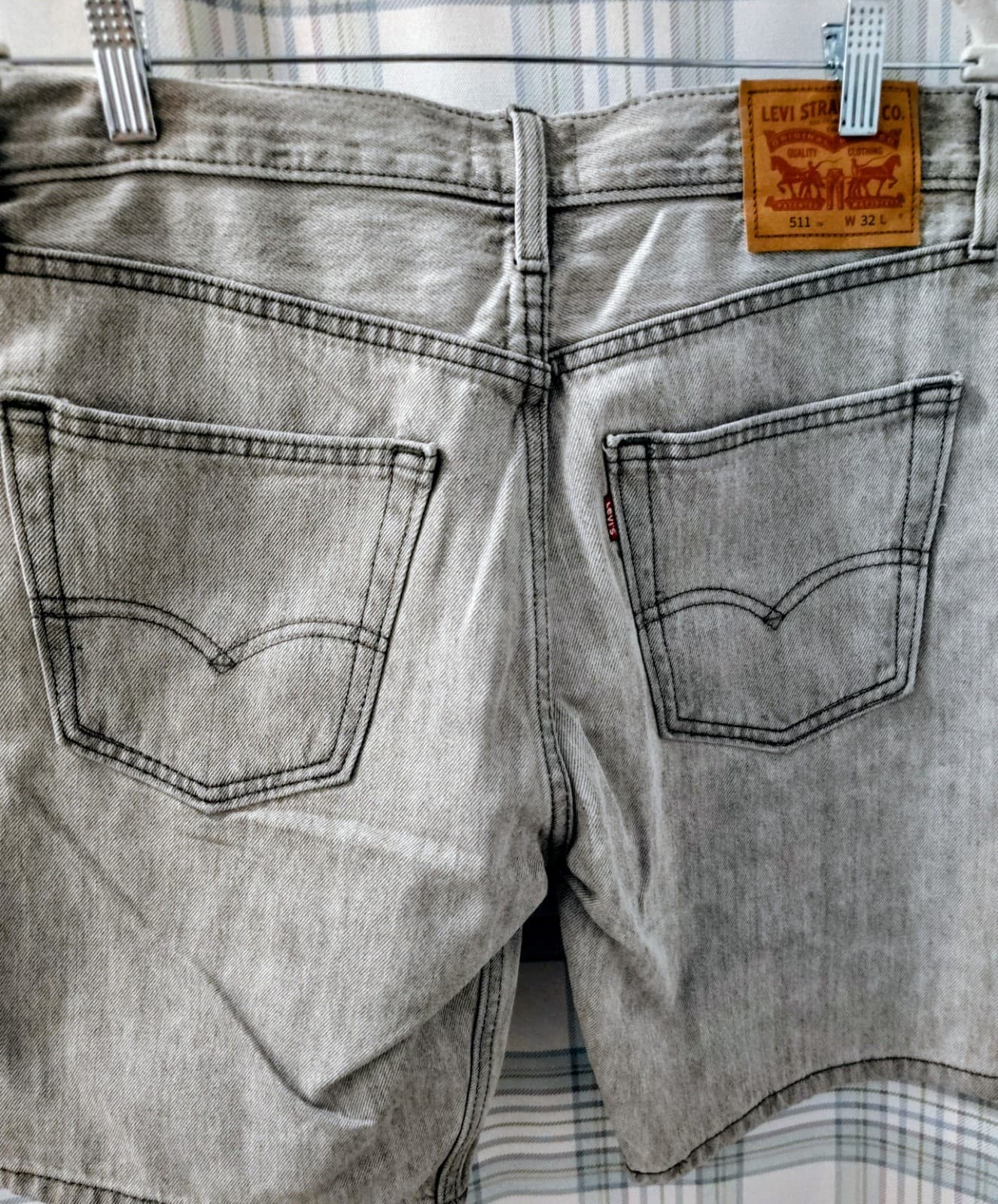 Levi's 511 Denim jean shorts distressed gray wash - Thumbnail 3
