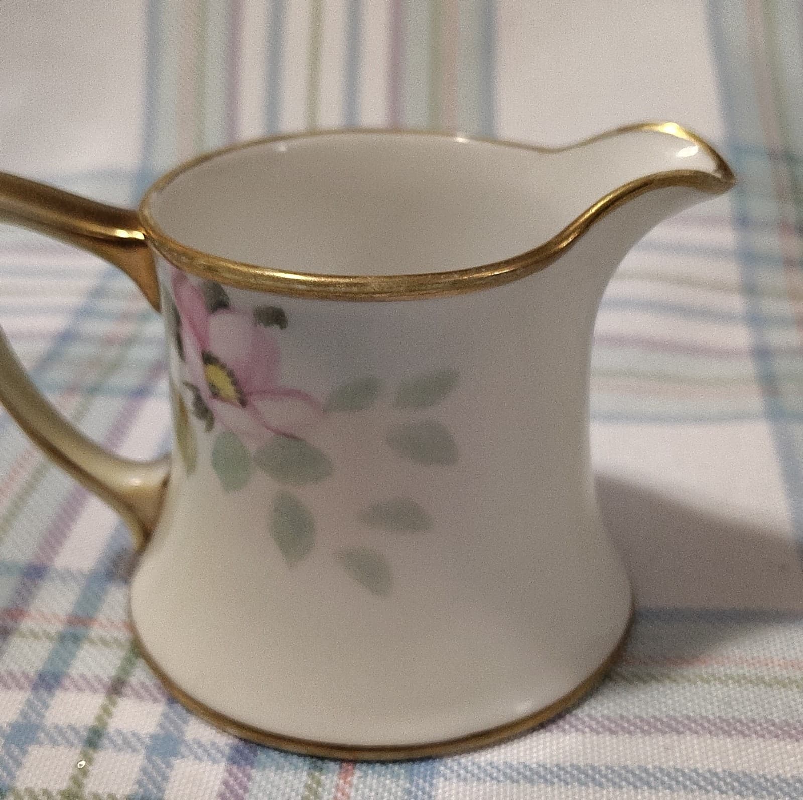 Vintage Nippon Hand Painted Floral Porcelain Creamer Gold Trim Vintage Pottery - Thumbnail 5