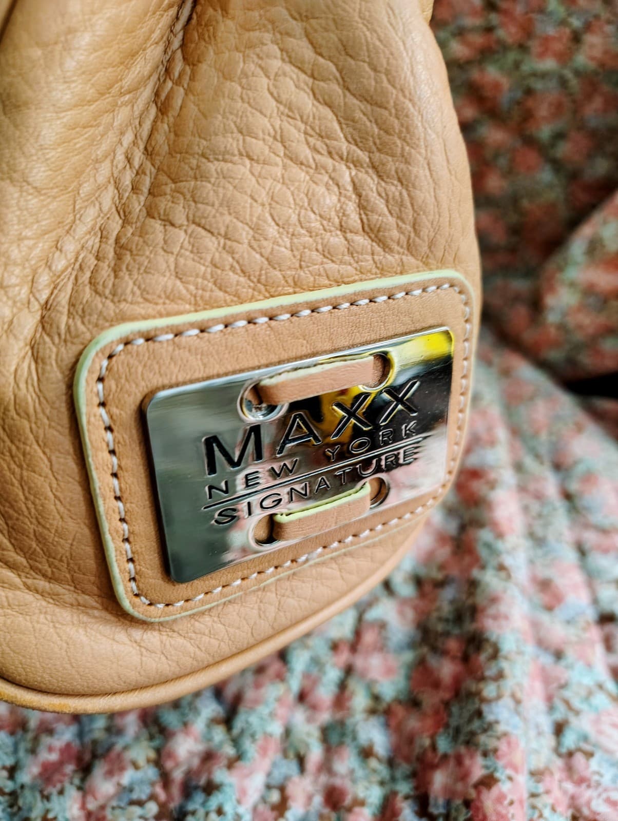 NWT Maxx NY Signature Apricot Pebbles Leather Handbag - Thumbnail 21