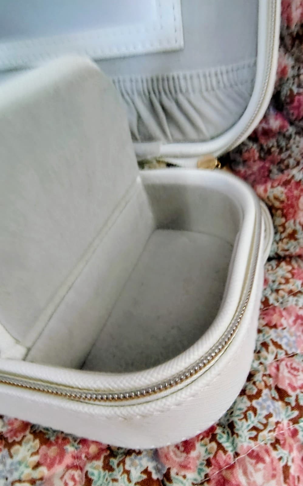 Portable White Jewelry Box Storage Organizer, "Cupcakes & Cashmere at Home" - Thumbnail 11