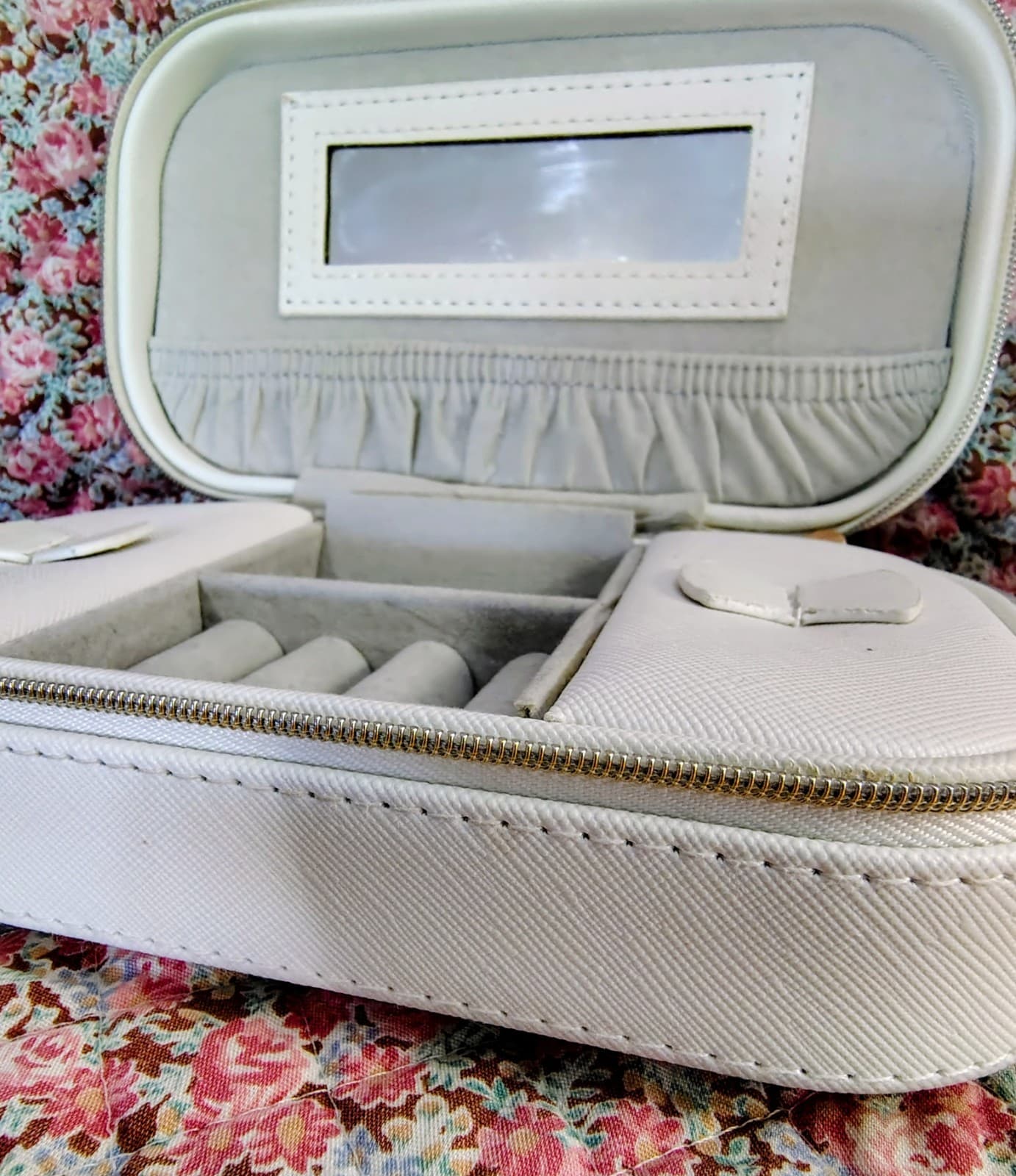 Portable White Jewelry Box Storage Organizer, "Cupcakes & Cashmere at Home" - Thumbnail 12