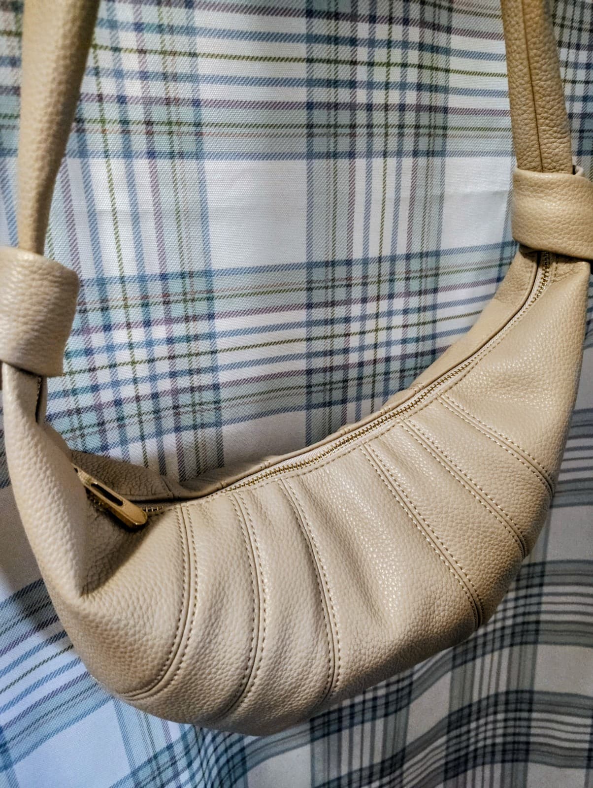 NWOT Cream Faux Leather Shoulder Hobo Bag - Thumbnail 7