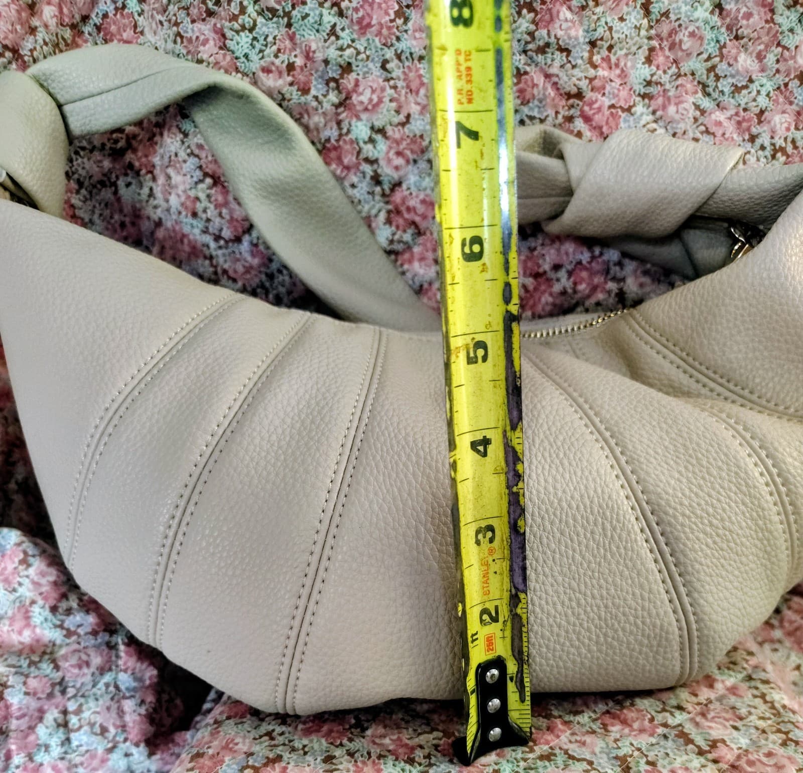 NWOT Cream Faux Leather Shoulder Hobo Bag - Thumbnail 18