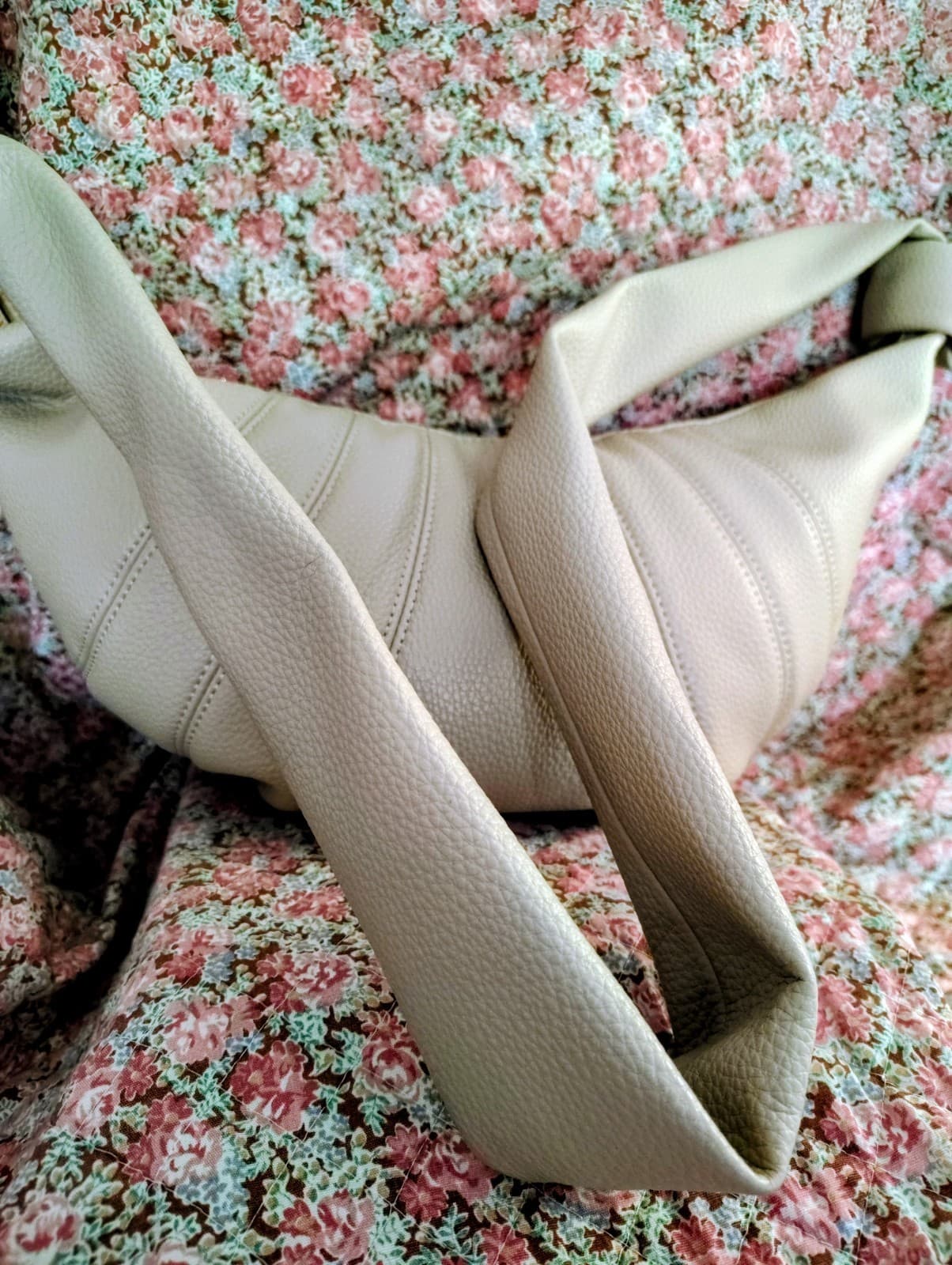 NWOT Cream Faux Leather Shoulder Hobo Bag - Thumbnail 13