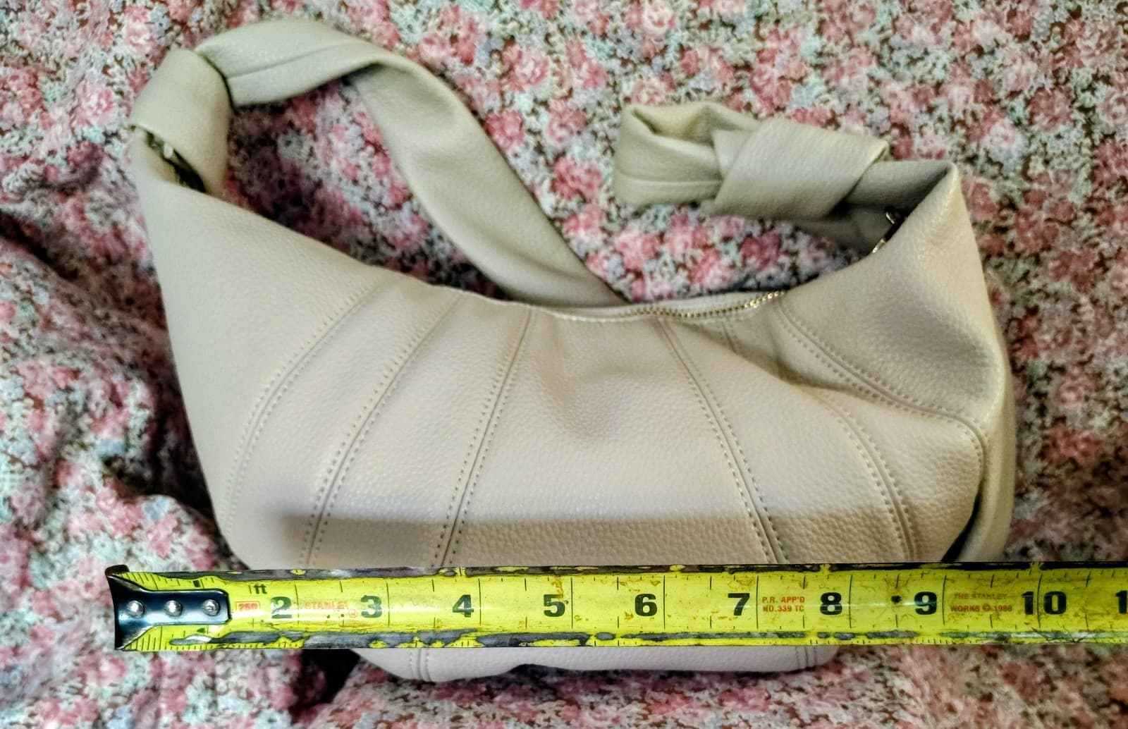 NWOT Cream Faux Leather Shoulder Hobo Bag - Thumbnail 17