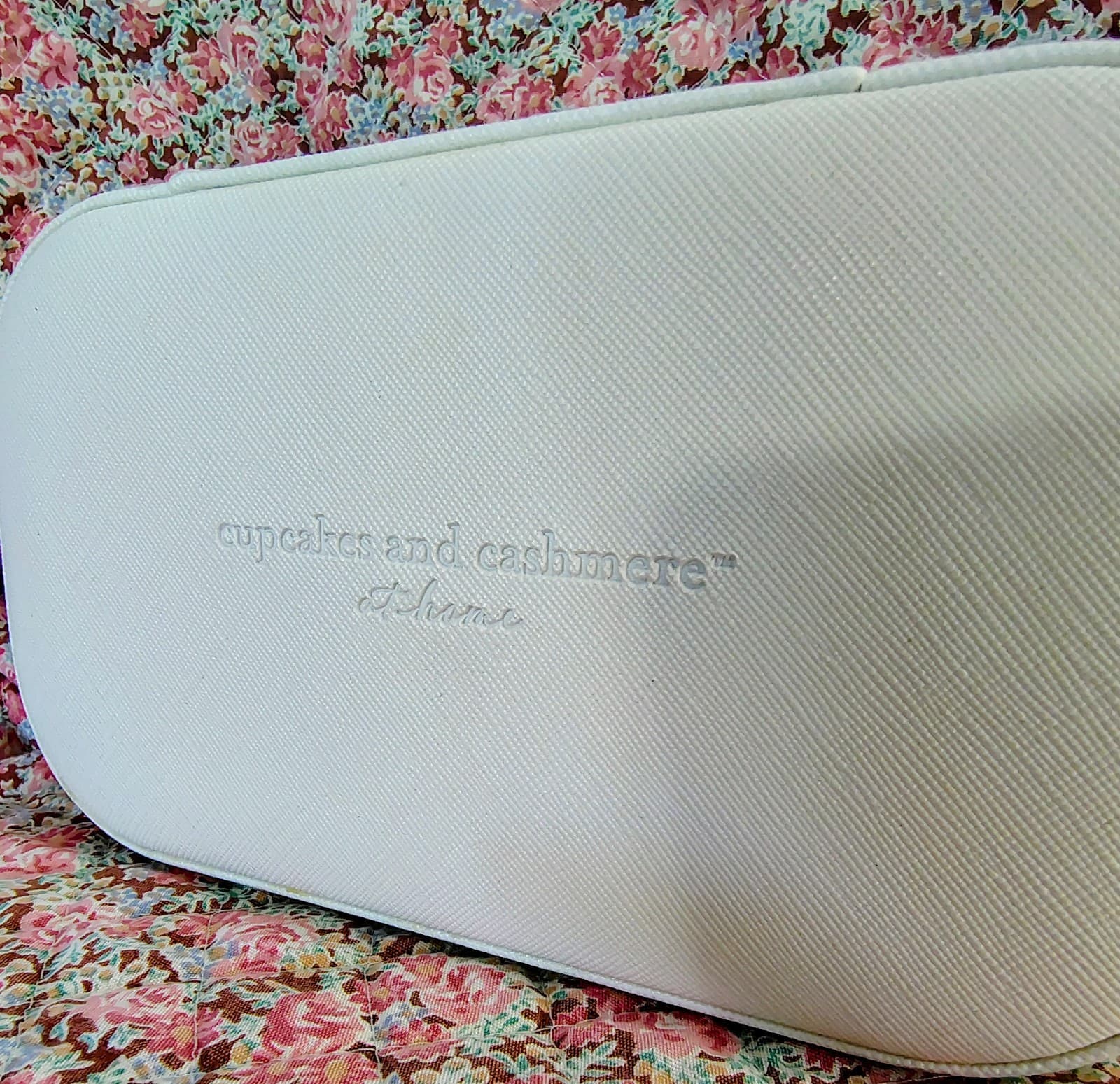 Portable White Jewelry Box Storage Organizer, "Cupcakes & Cashmere at Home" - Thumbnail 9