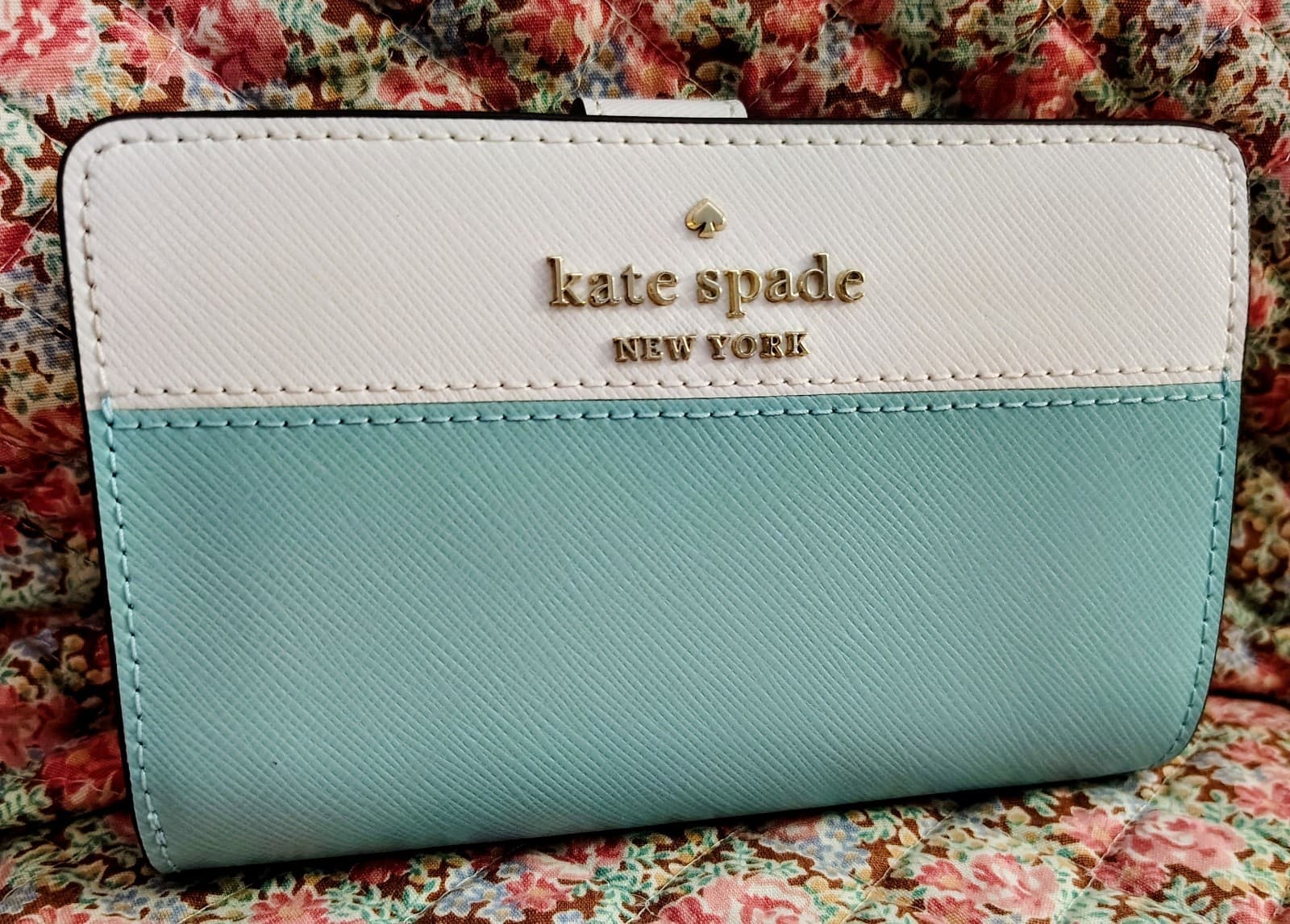 NWOT Kate Spade Staci Poolside Medium Compact Bifold Leather Wallet