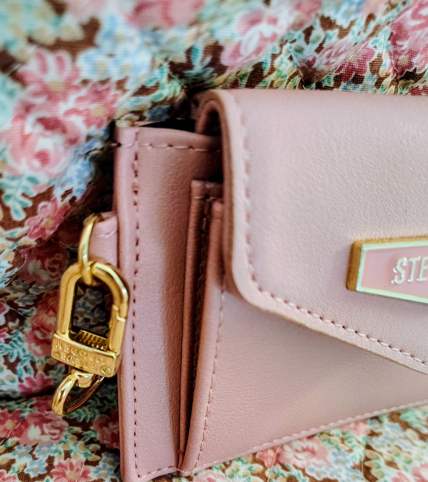 NWOT Steve Madden Rose Pink Bifold Wallet, Zip Pouch - Thumbnail 2