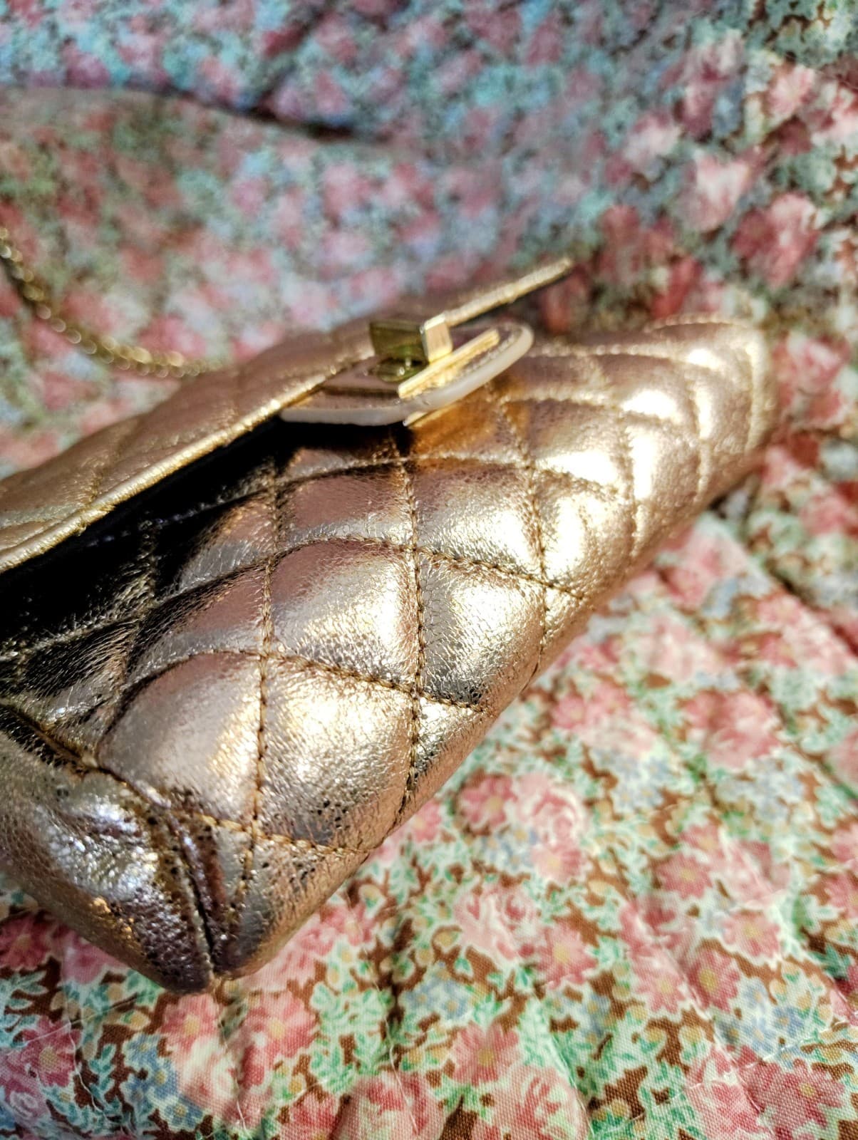Forever 21 Formal Pink Shiny Metallic Clutch Gold Chain Dress Bag - Thumbnail 8