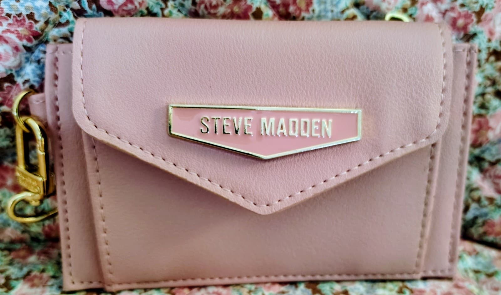 NWOT Steve Madden Rose Pink Bifold Wallet, Zip Pouch