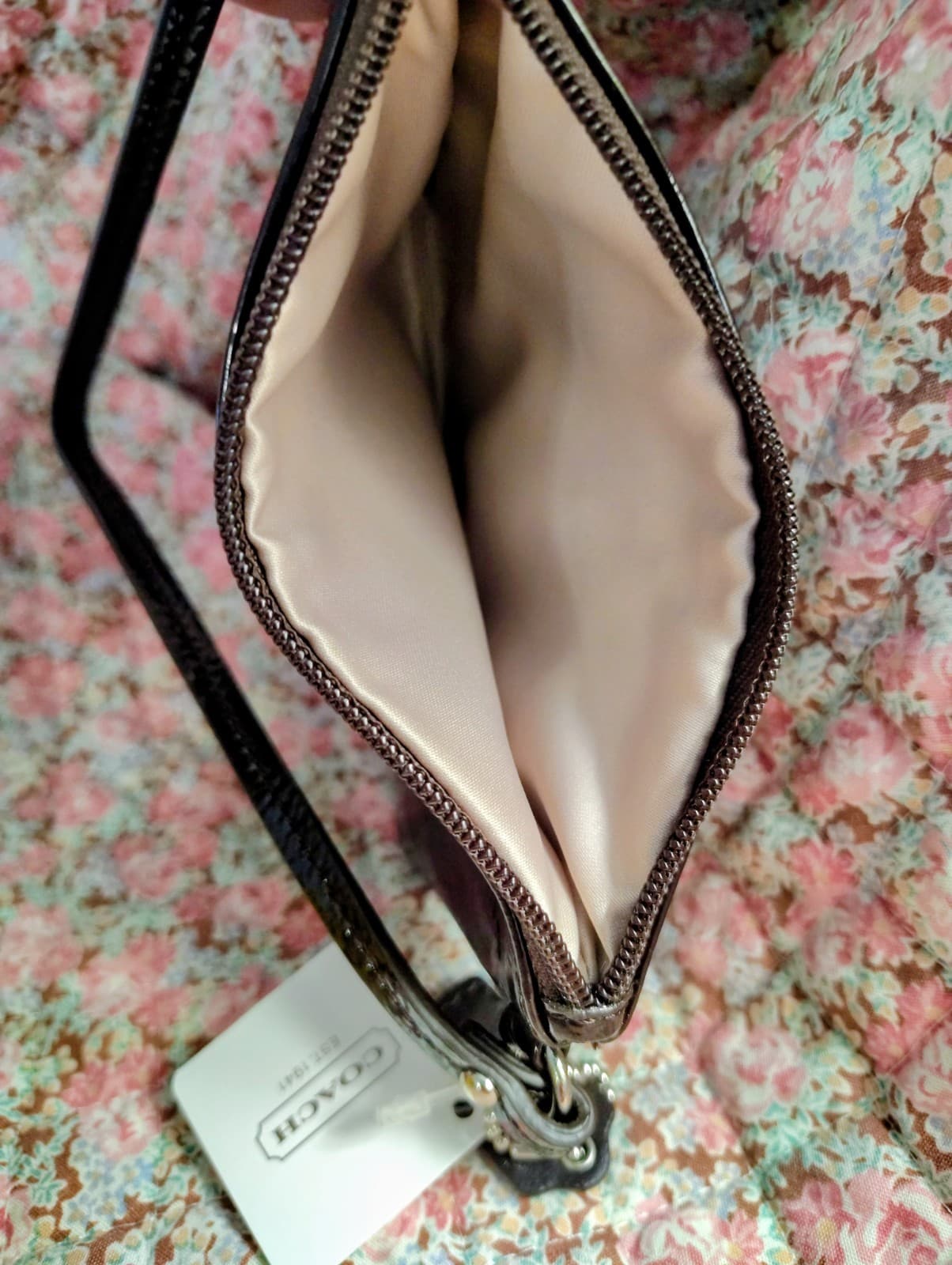 Coach Mahogany Patent Leather Zipper Small Wristlet Wallet NWT - Thumbnail 7