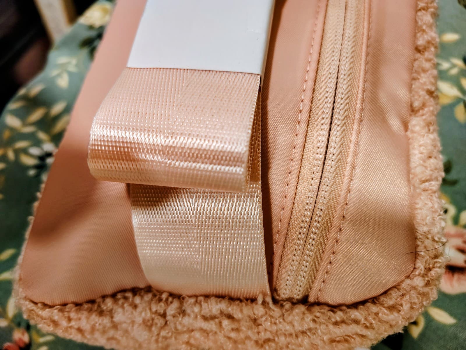 NWT Rose Pink Fleece Belt Bag Fanny Pack - Thumbnail 6