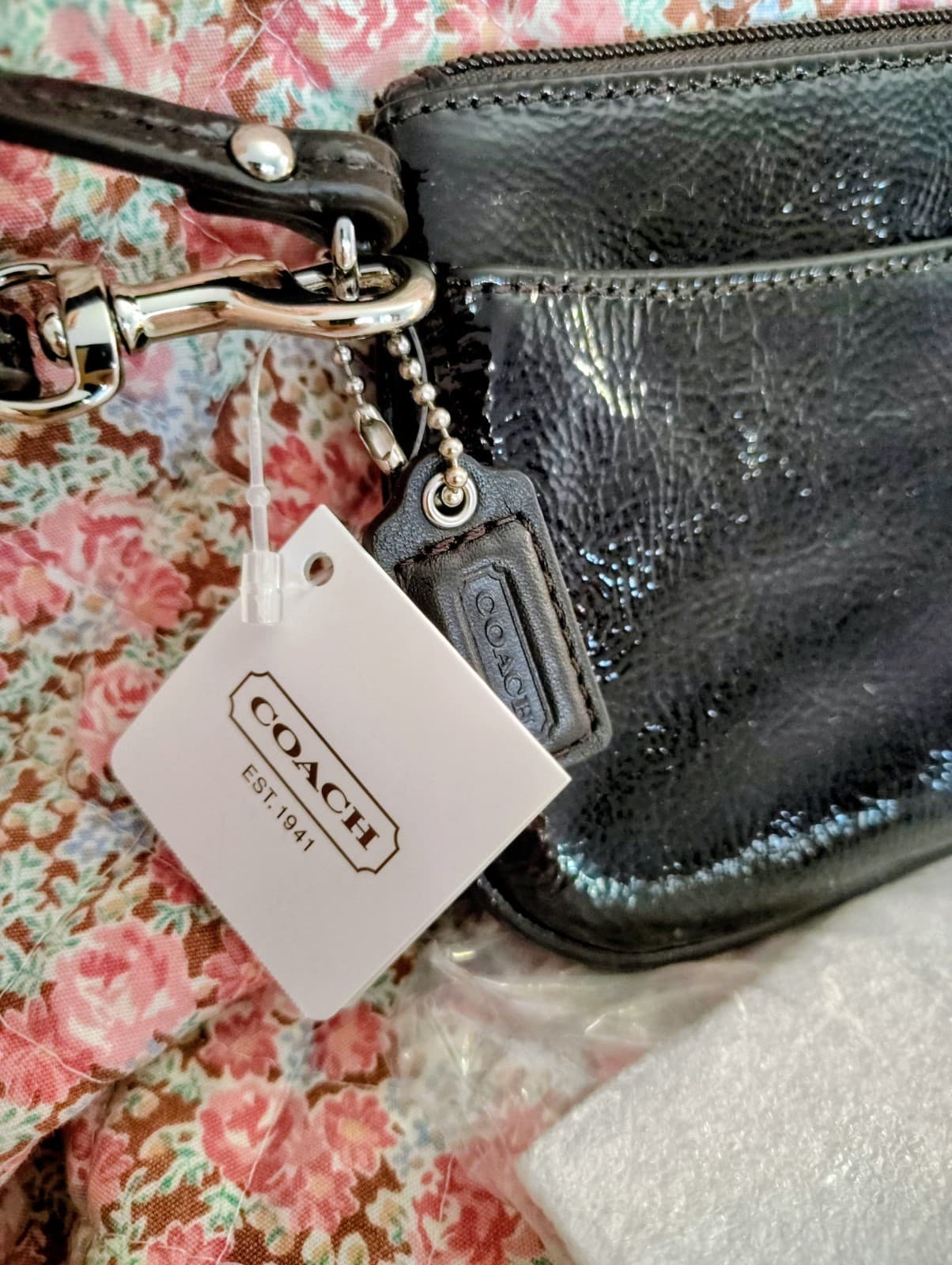 Coach Mahogany Patent Leather Zipper Small Wristlet Wallet NWT - Thumbnail 5