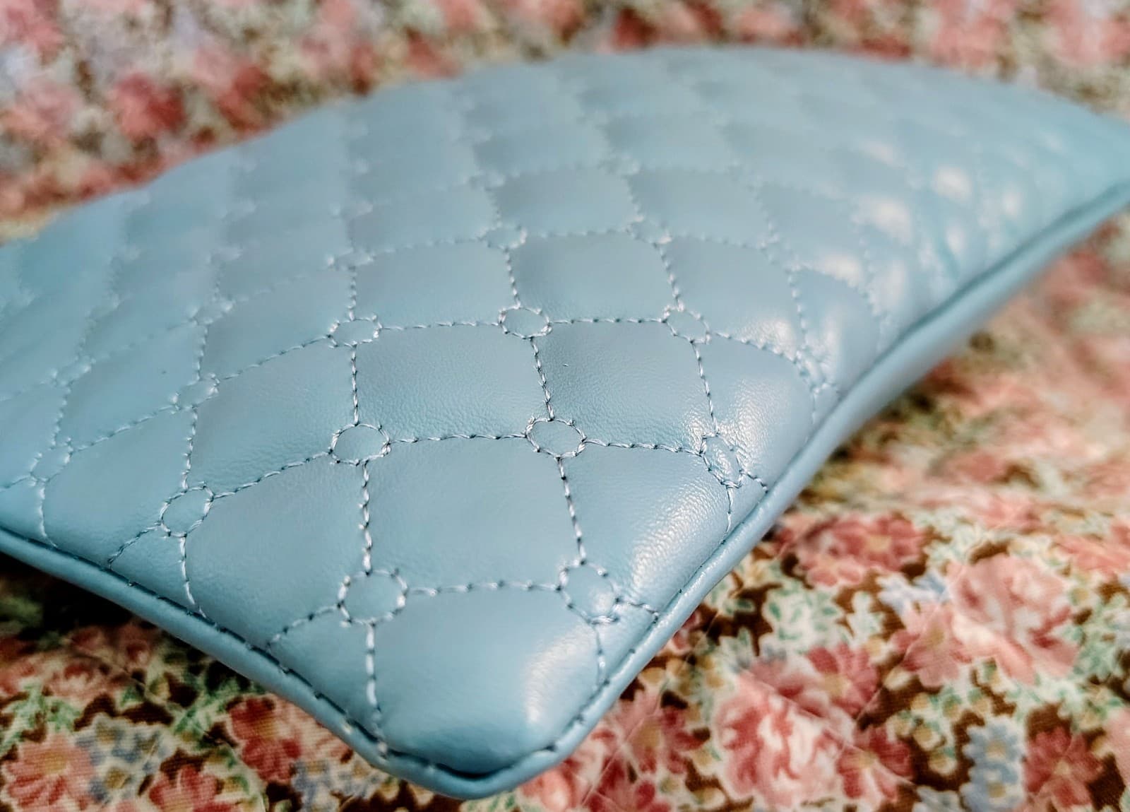 NWOT Turquoise Quilted Faux Leather Wristlet, Gold Hardware, Wrist Strap - Thumbnail 6