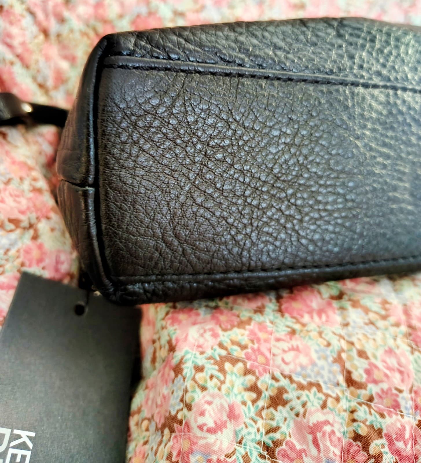 NEW Kenneth Cole Black Pebbled Leather Clutch With Wrist strap - Thumbnail 7