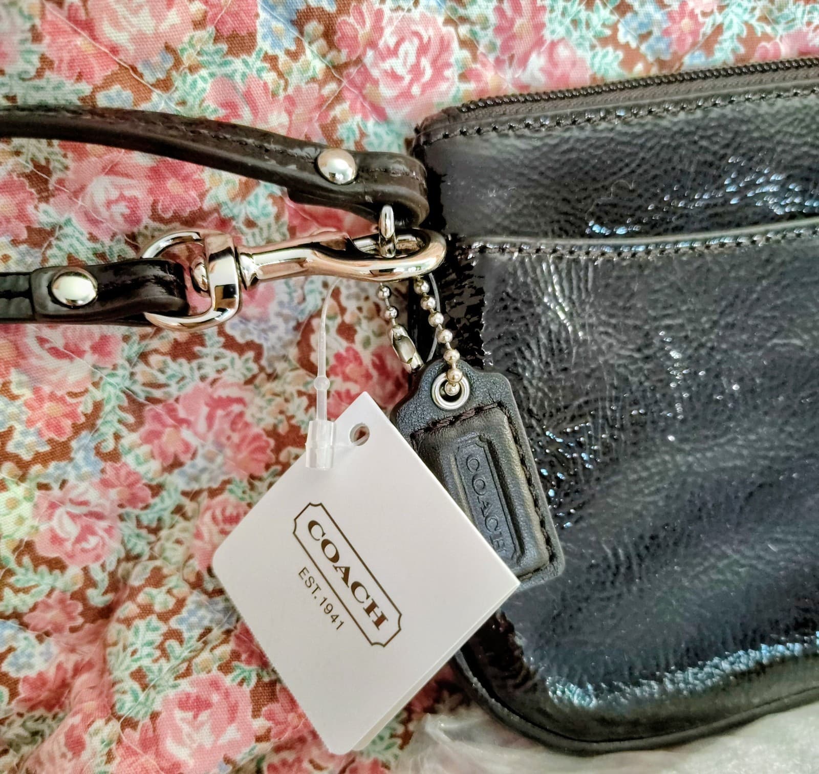 Coach Mahogany Patent Leather Zipper Small Wristlet Wallet NWT - Thumbnail 2