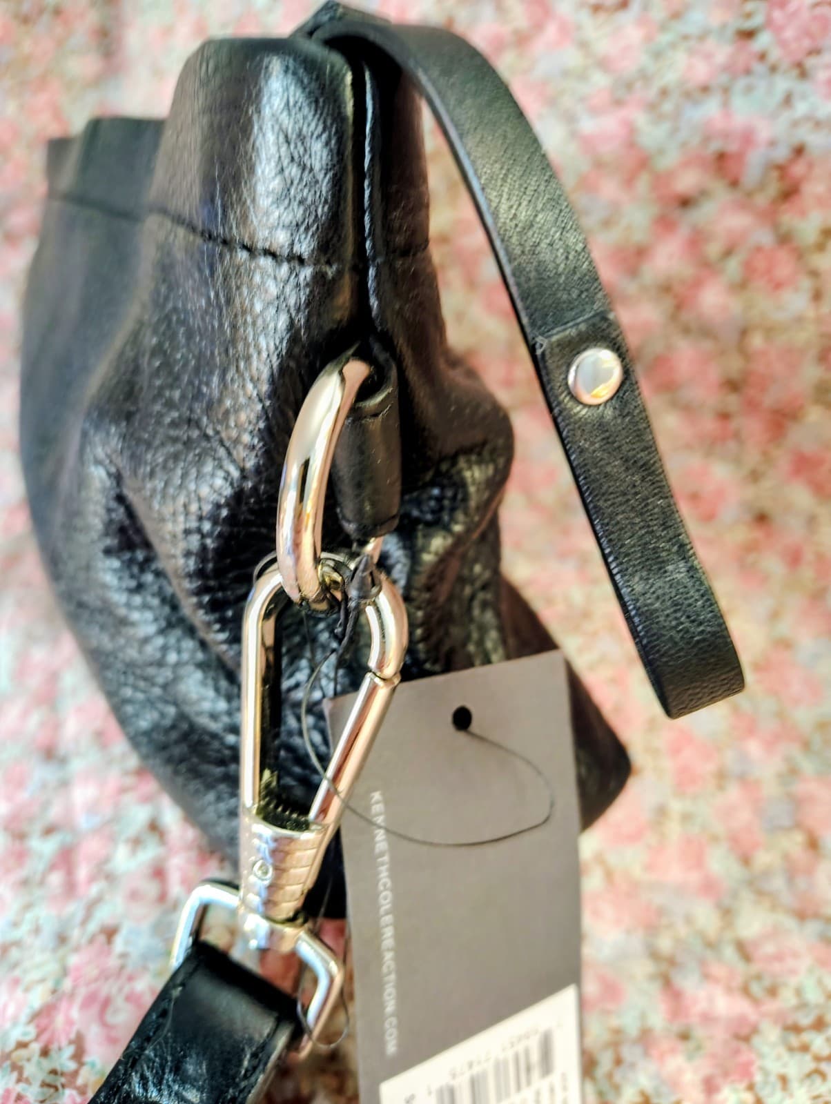 NEW Kenneth Cole Black Pebbled Leather Clutch With Wrist strap - Thumbnail 11