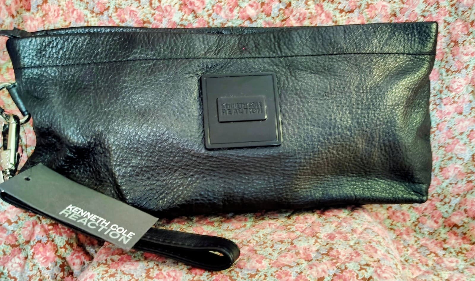 NEW Kenneth Cole Black Pebbled Leather Clutch With Wrist strap