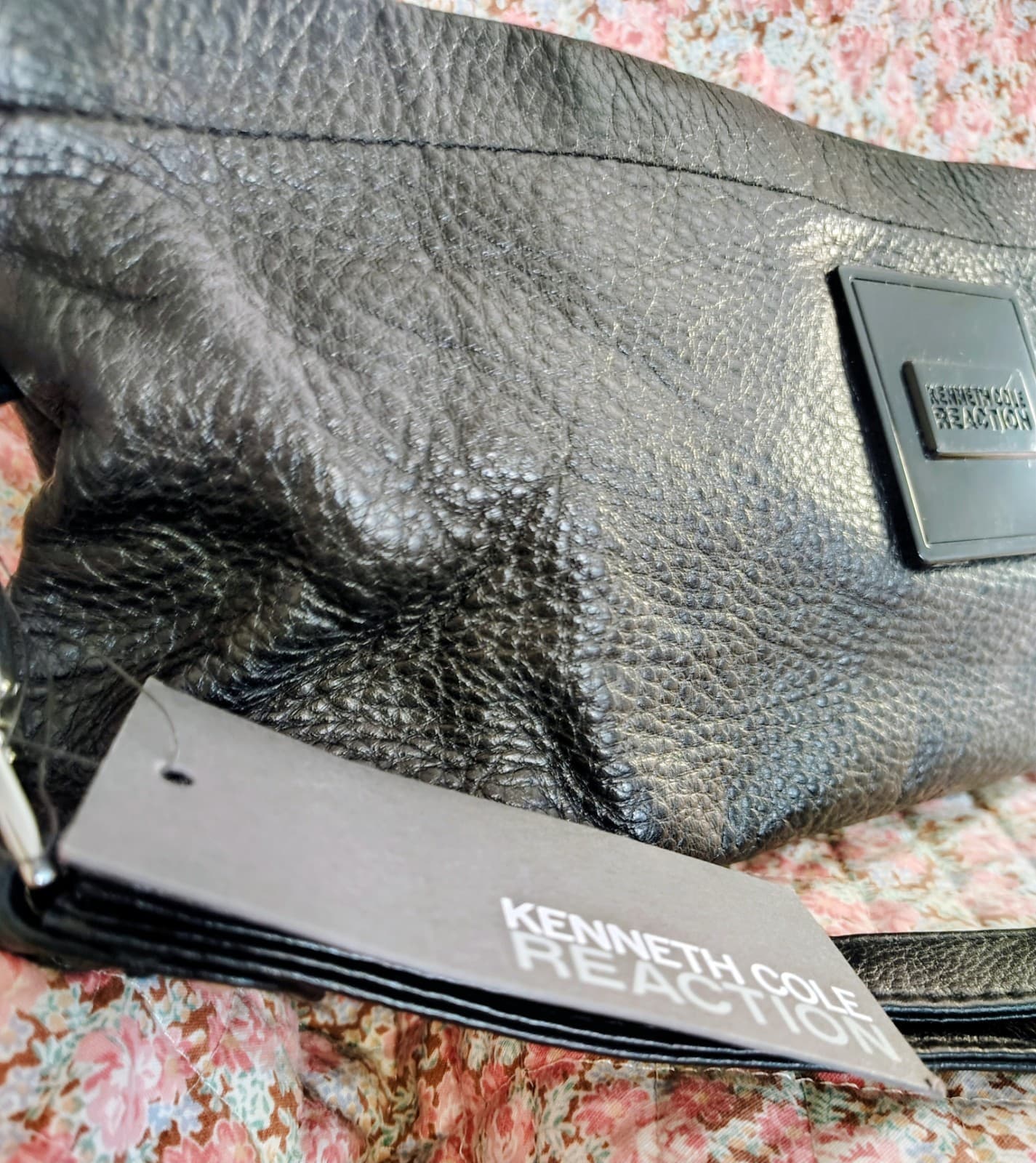 NEW Kenneth Cole Black Pebbled Leather Clutch With Wrist strap - Thumbnail 2