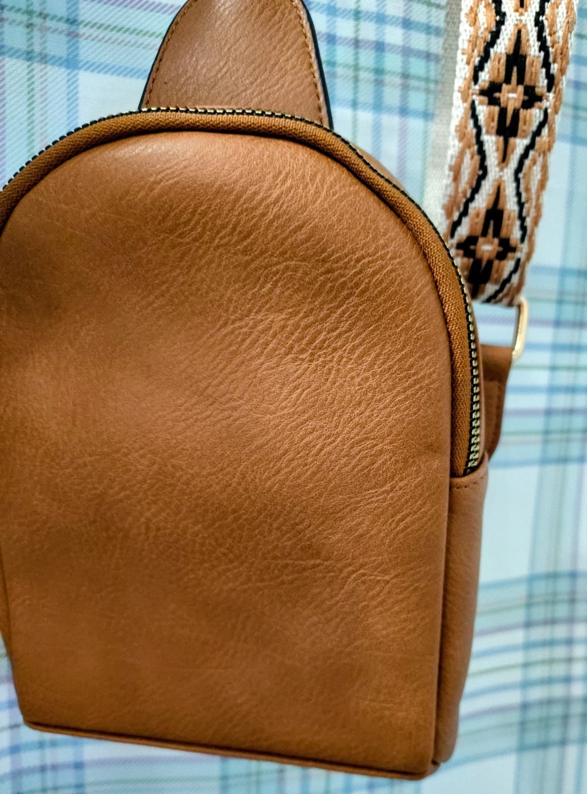 Jen & Co Vegan Approved Ellen Guitar Strap Sling Bag NWT - Thumbnail 2