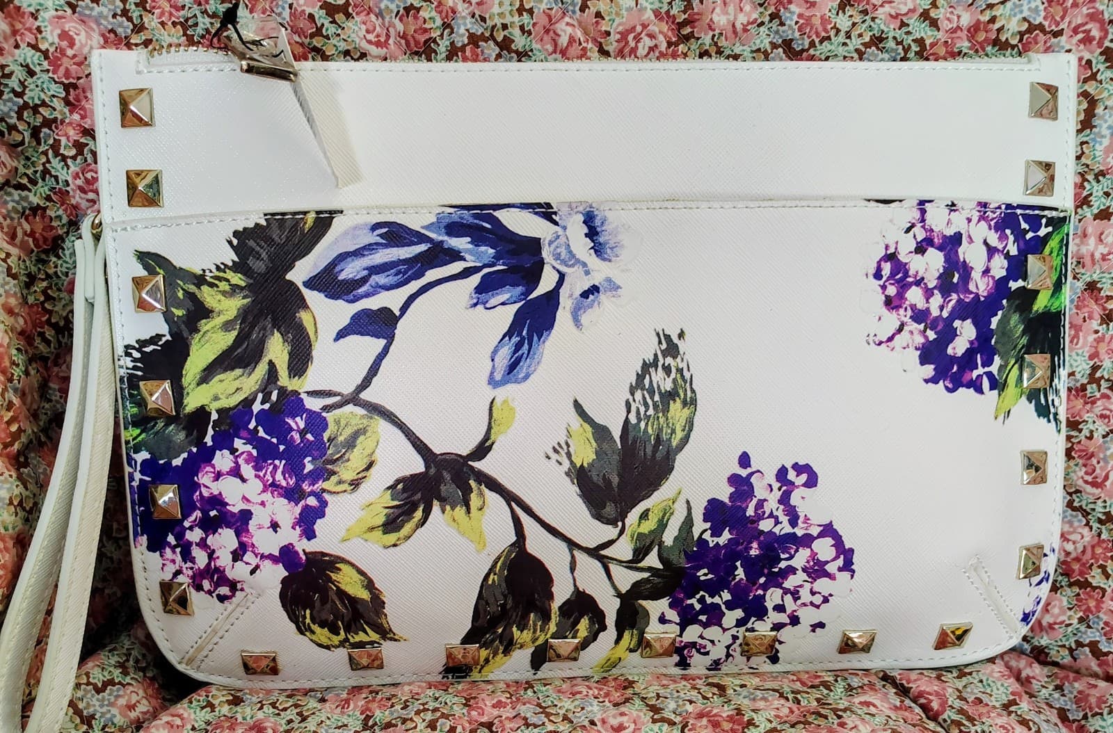 NEW White House Black Market Clutch Purse Wristlet PURPLE Studded FLORAL NWT