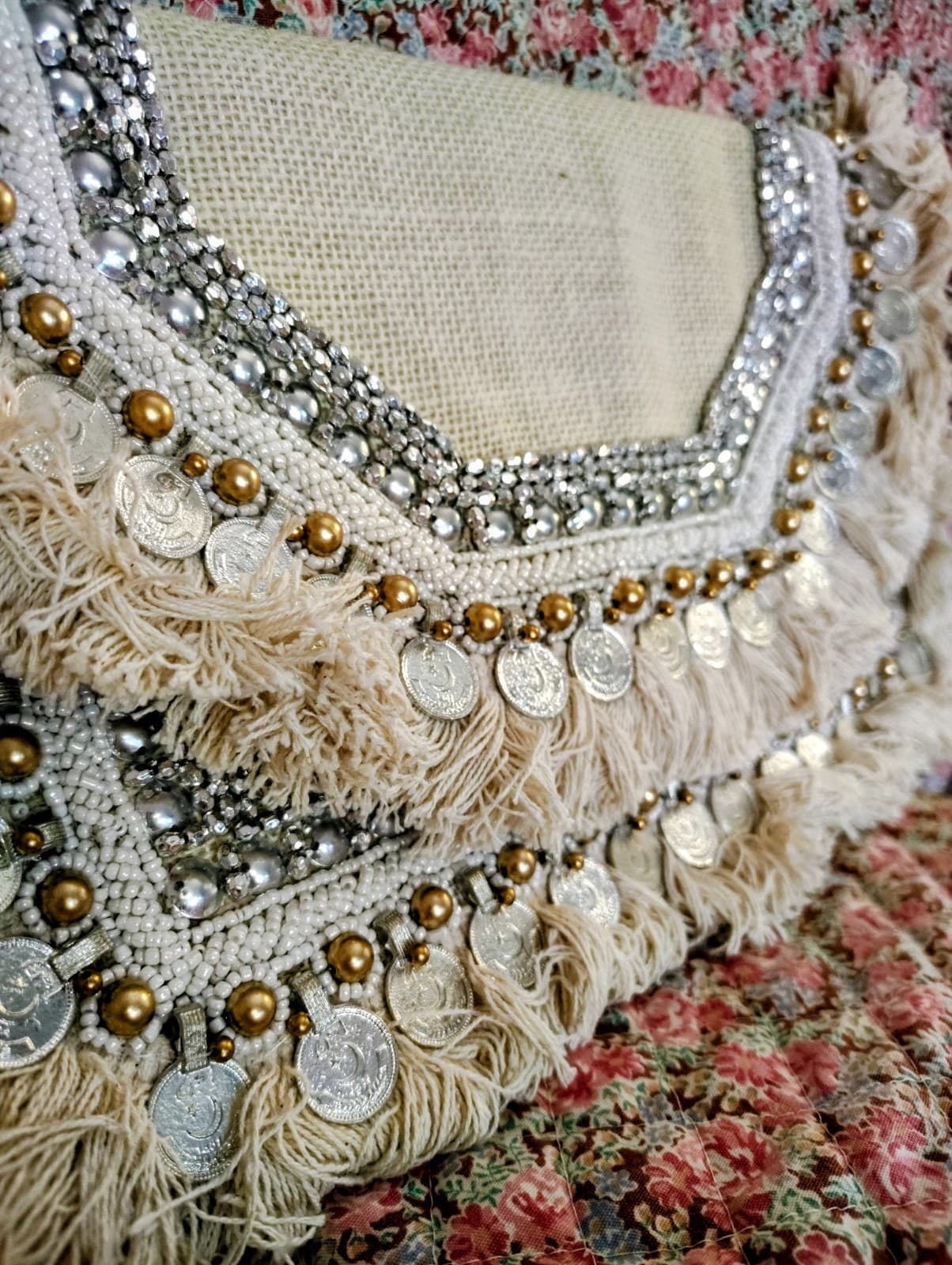 Lulu's NWT Clutch Bag, Coined, Beaded - Thumbnail 5