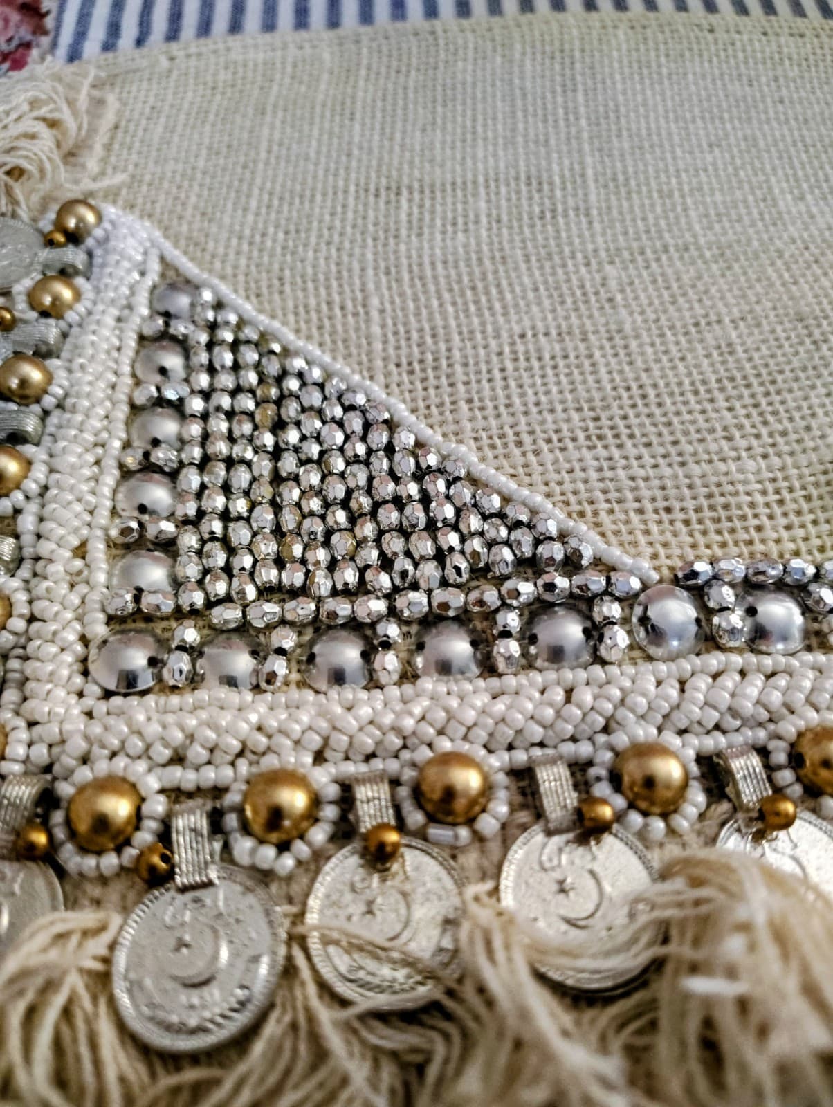 Lulu's NWT Clutch Bag, Coined, Beaded - Thumbnail 10