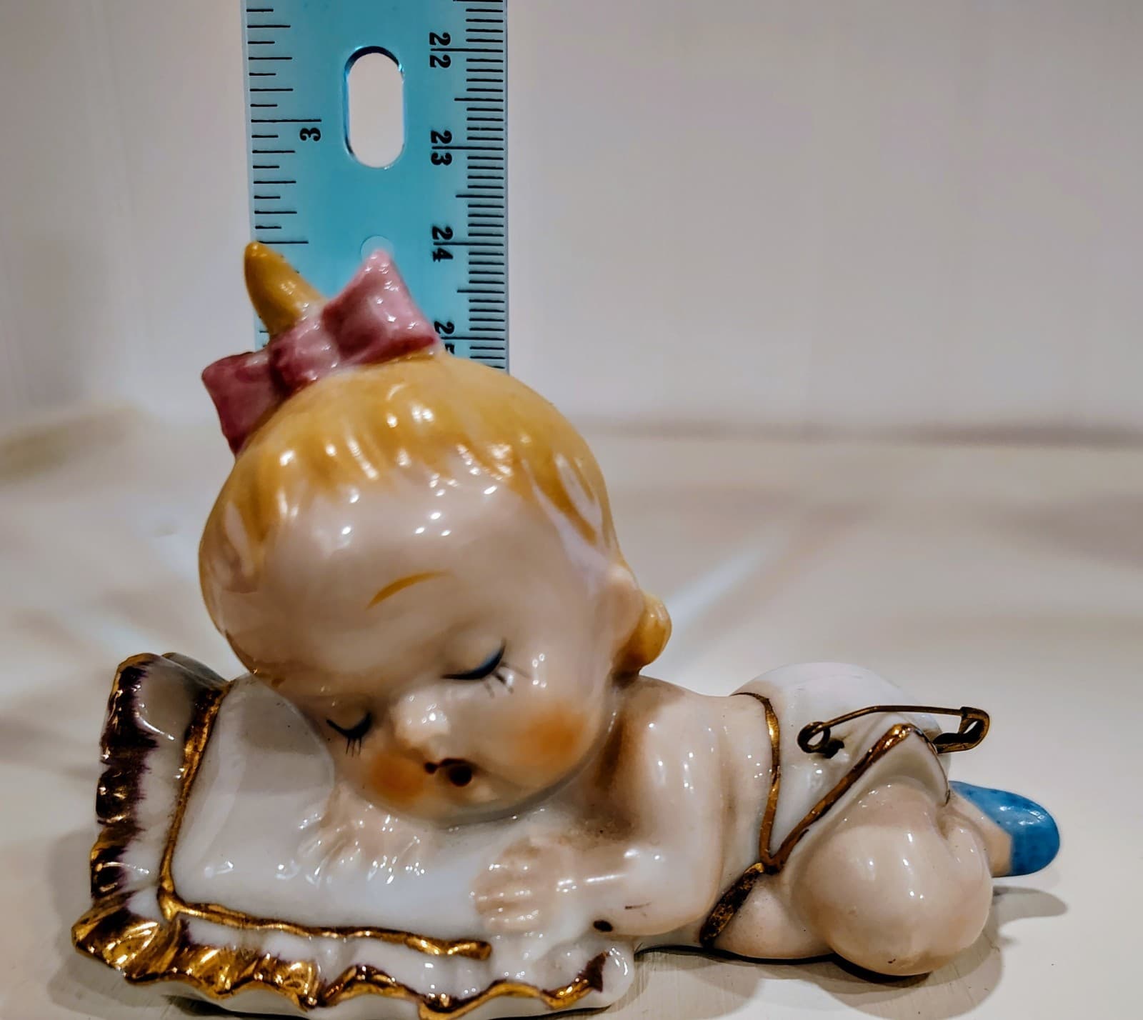 Vintage Ceramic Sleeping Baby Figurine, Japan, Excellent Condition 1950s - Thumbnail 5