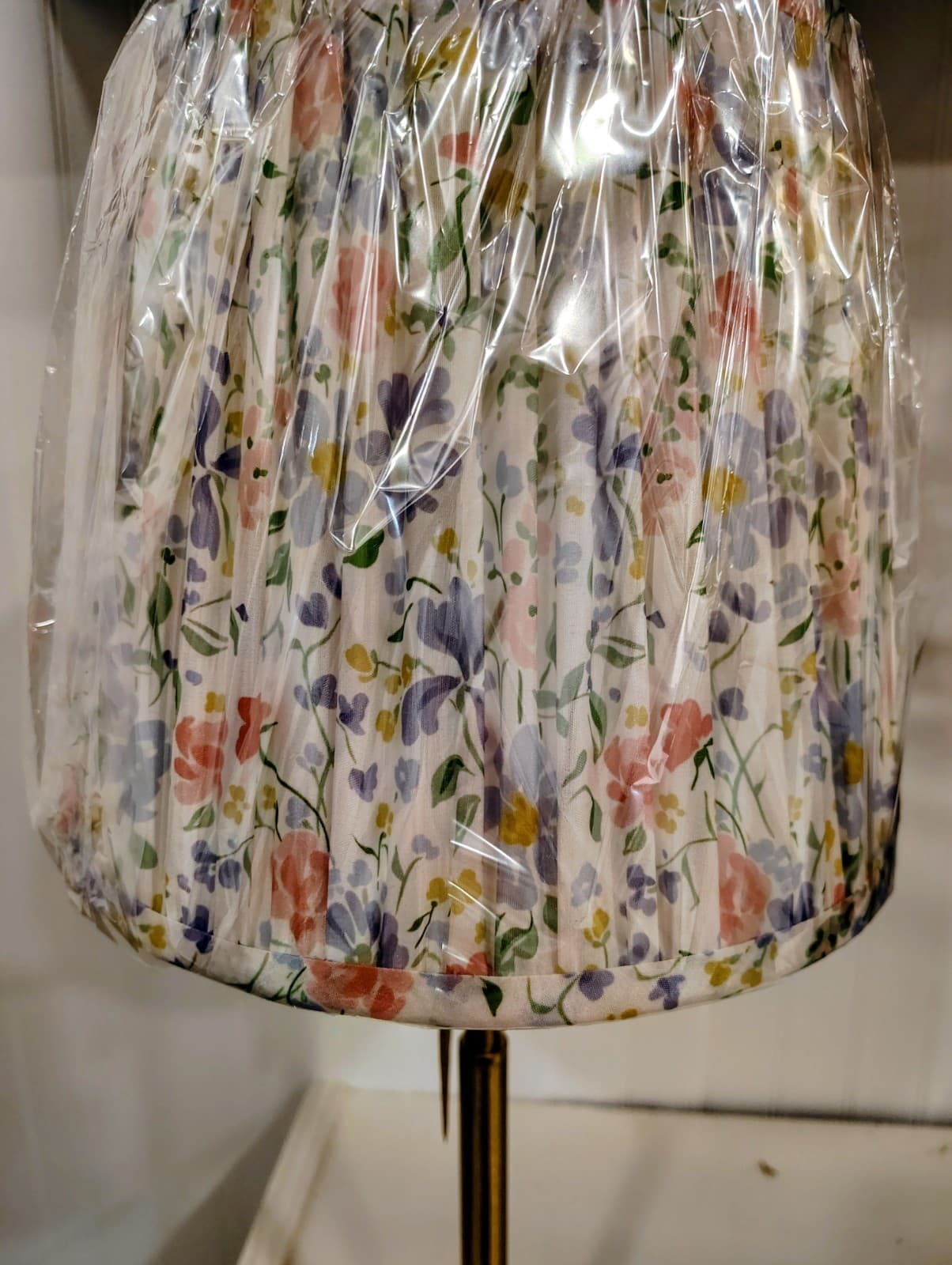 NWT Slender Brass Toned Metal Lamp With Floral Shade, Cambodia - Thumbnail 22