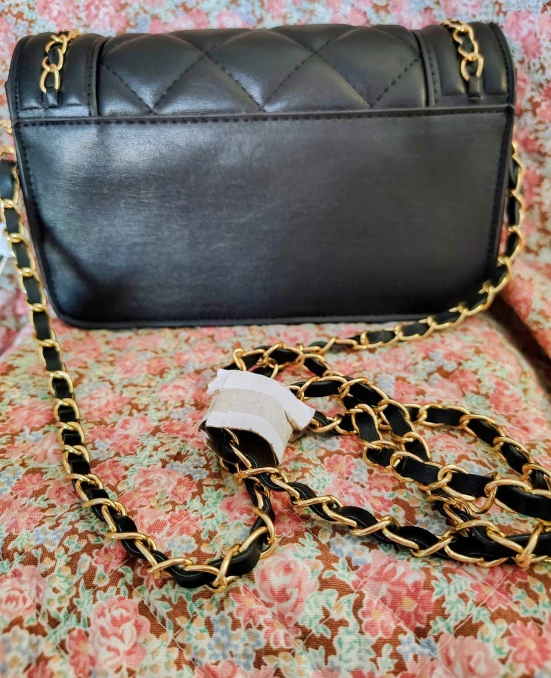 NWT Black Quilted Vegan Leather Orlandi Valentino Shoulder Crossbody Bag $299 - Thumbnail 6