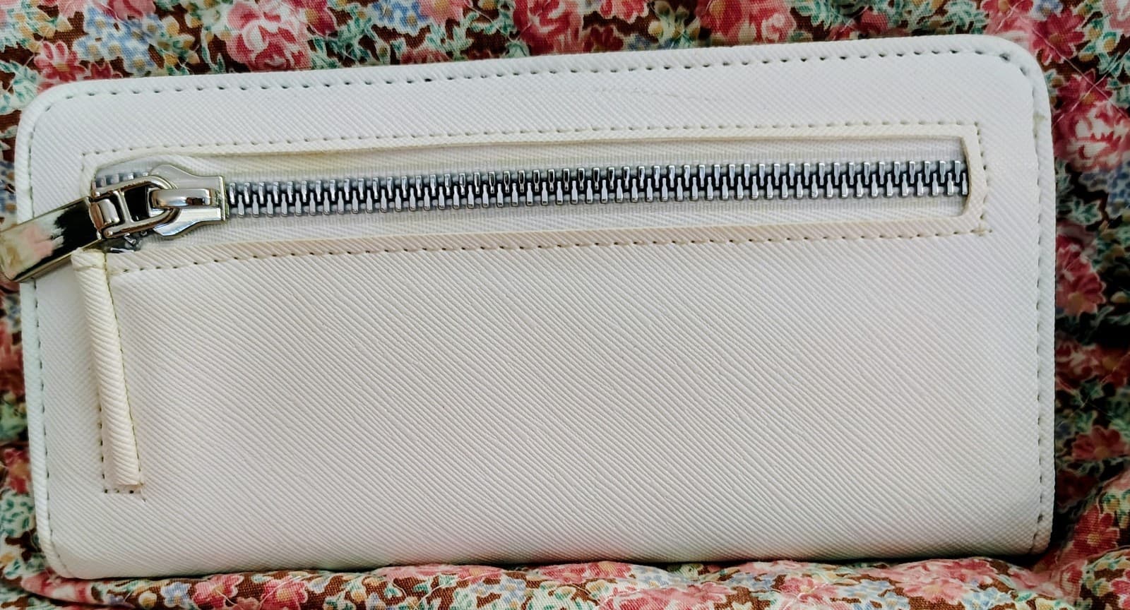 NWOT Safe Keeper Floral Wallet - Thumbnail 3