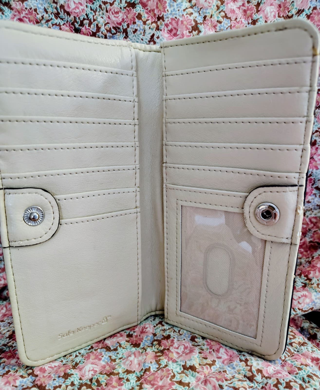 NWOT Safe Keeper Floral Wallet - Thumbnail 9