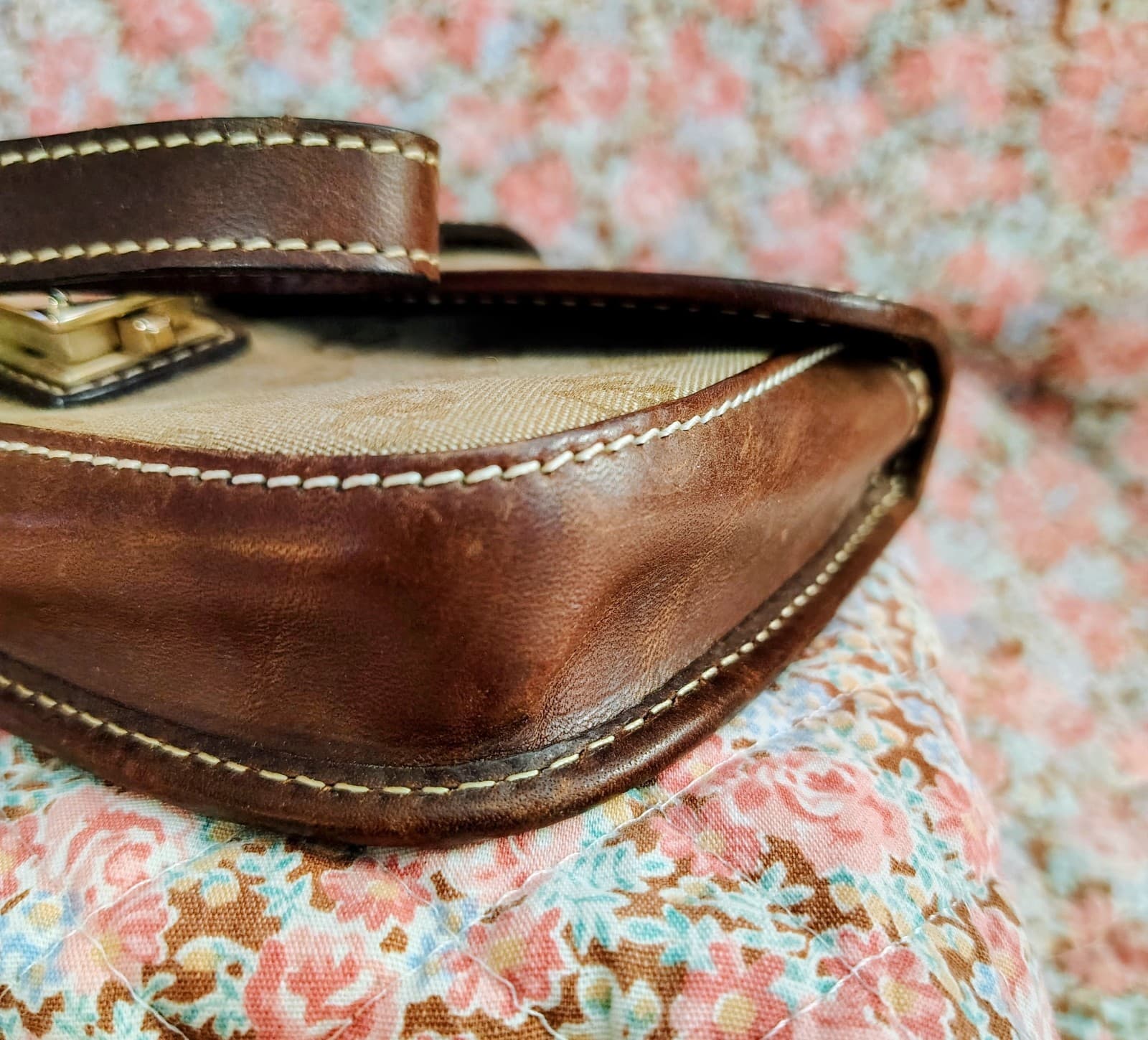 Dooney & Bourke Monogram Cotton/Canvas Wristlet Push Lock Closure - Thumbnail 7