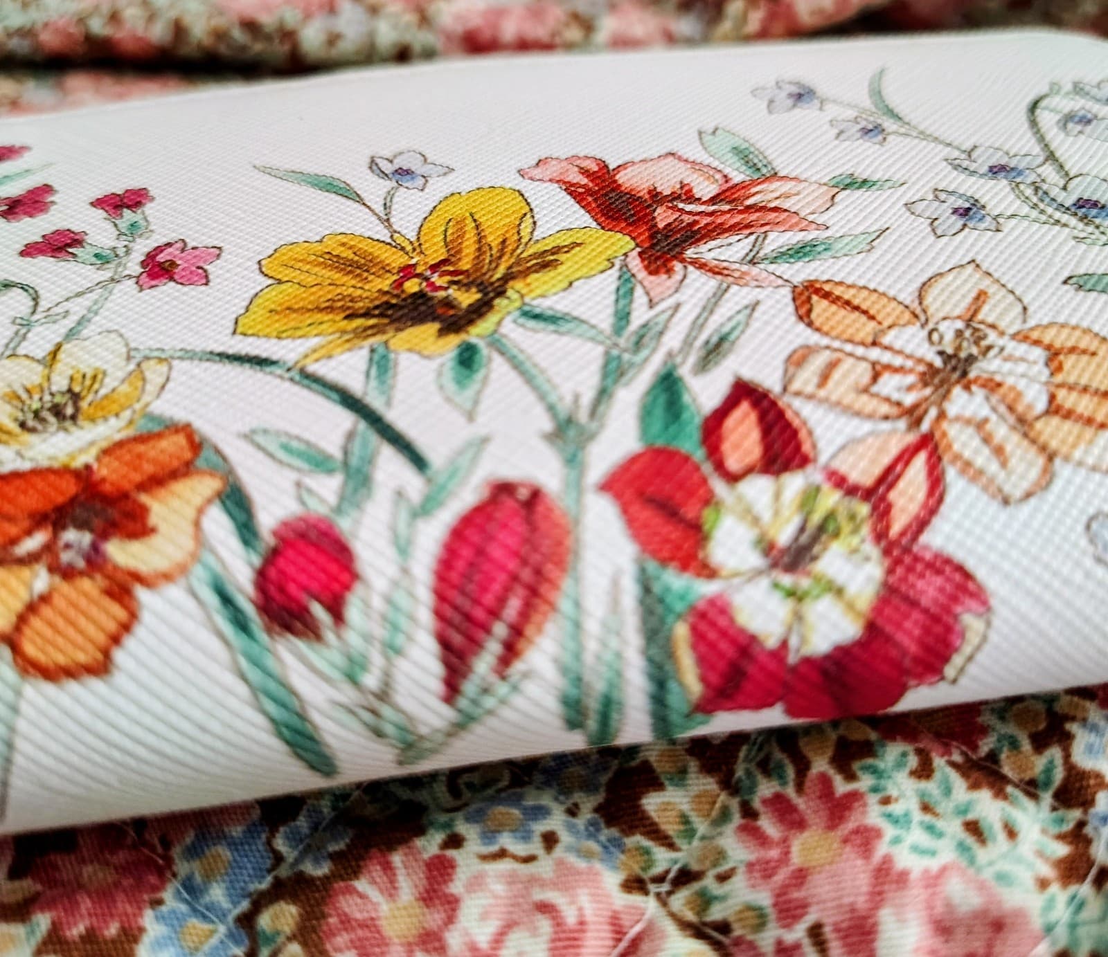 NWOT Safe Keeper Floral Wallet - Thumbnail 15