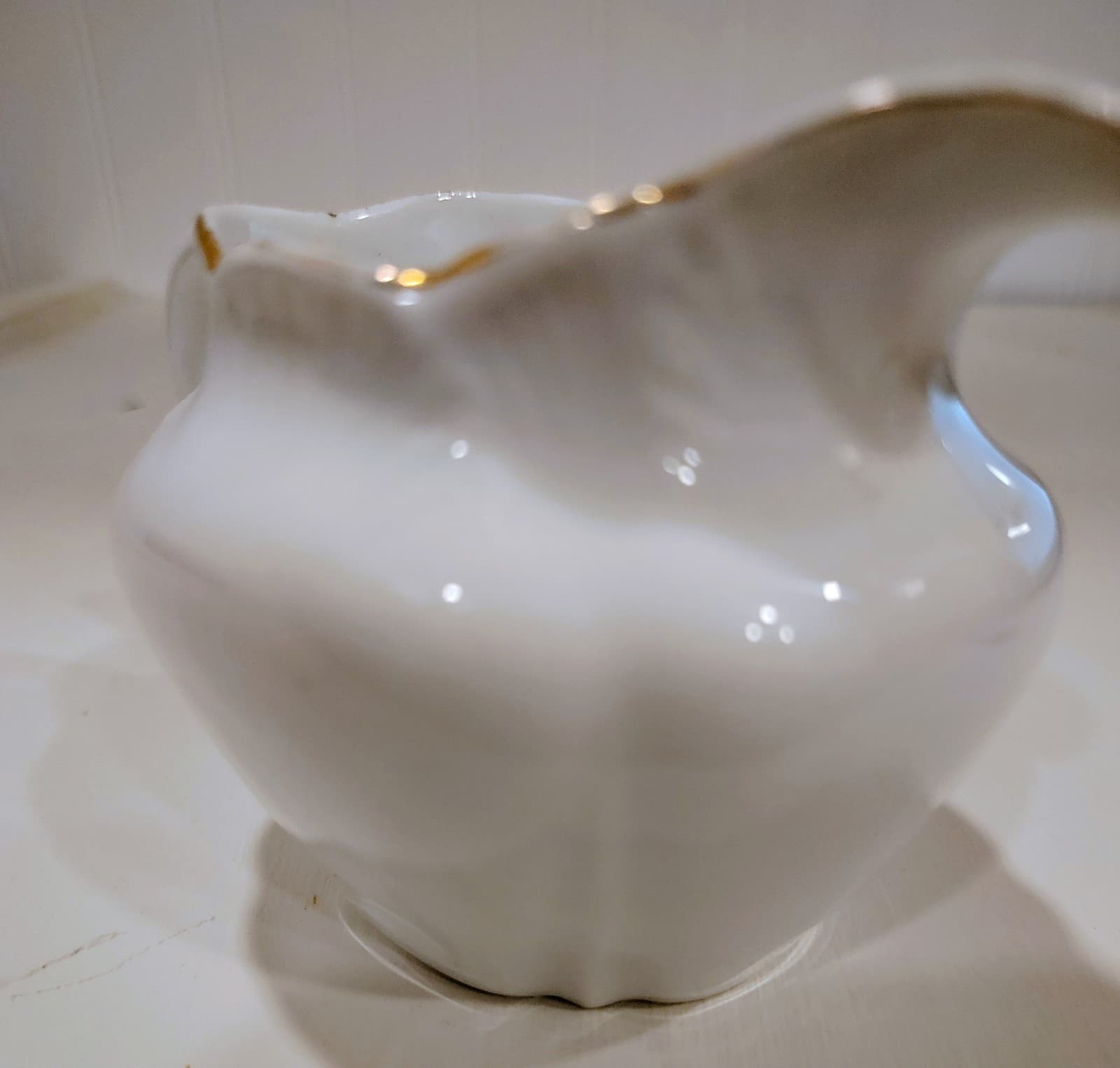 Vintage Victoria Carlsbad Austria Hand painted Porcelain Creamer EUC - Thumbnail 7