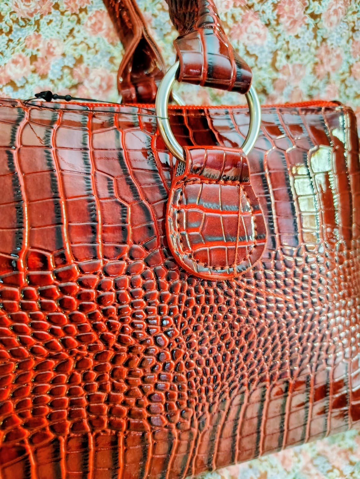 NWOT Insulated Wine Purse – Red Croc Faux Leather Cooler Tote Bag - Thumbnail 3