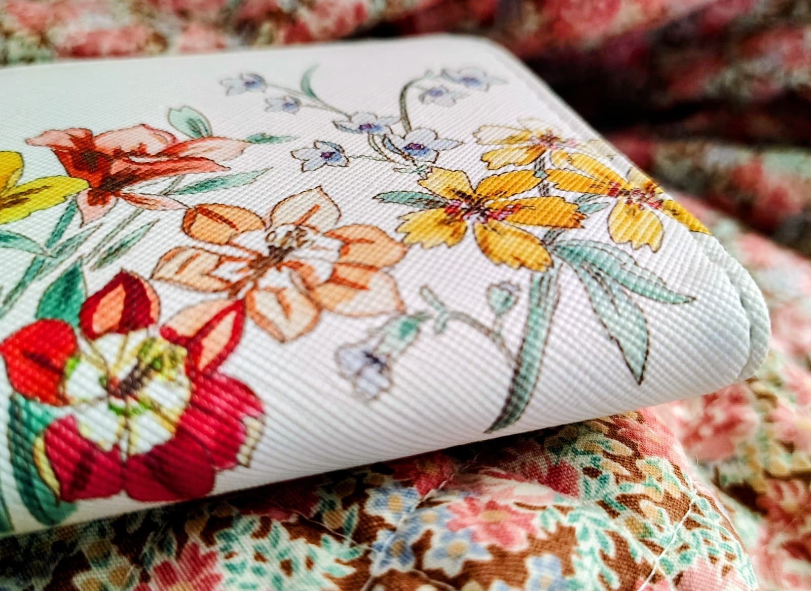 NWOT Safe Keeper Floral Wallet - Thumbnail 14