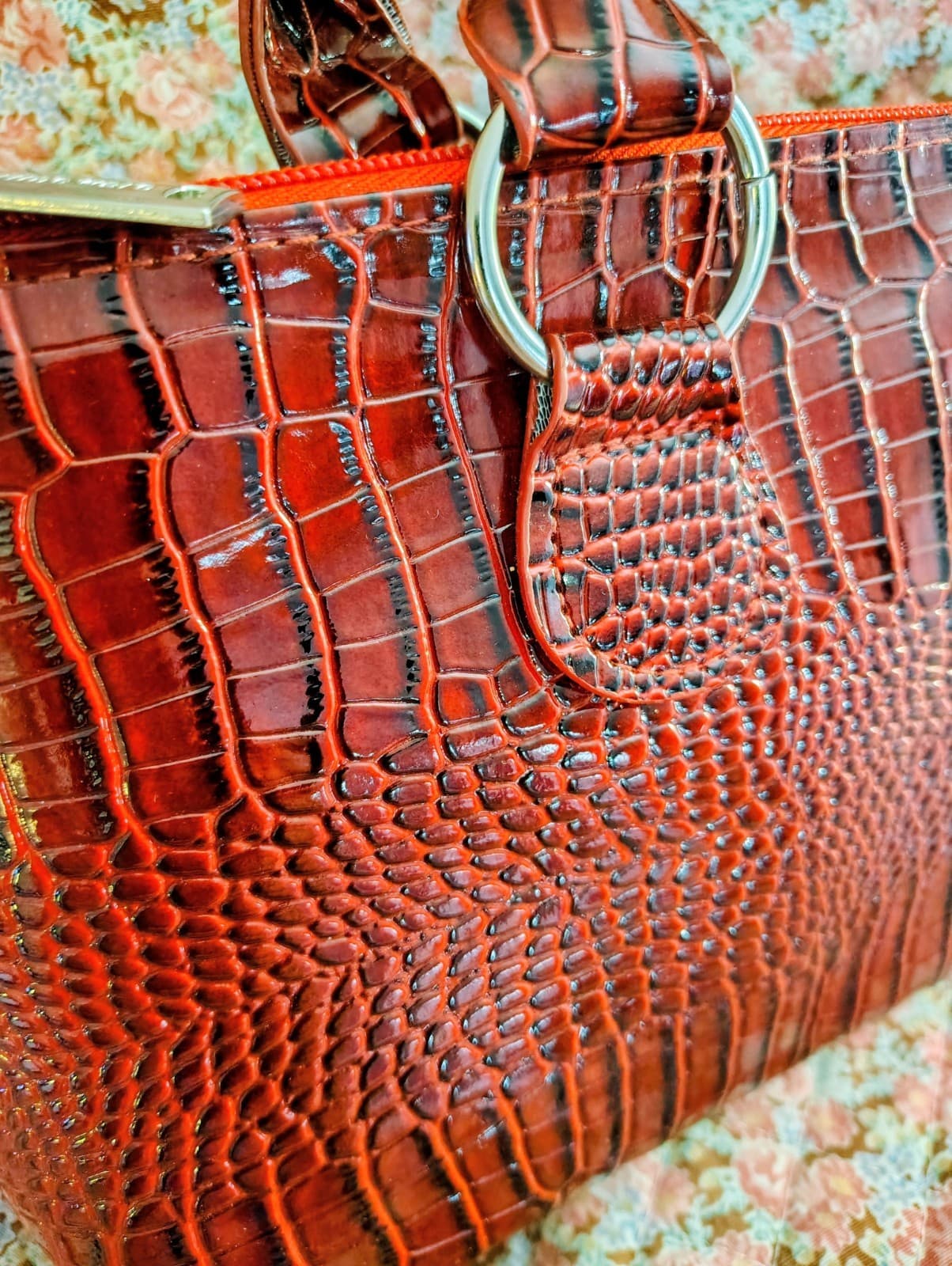 NWOT Insulated Wine Purse – Red Croc Faux Leather Cooler Tote Bag - Thumbnail 4