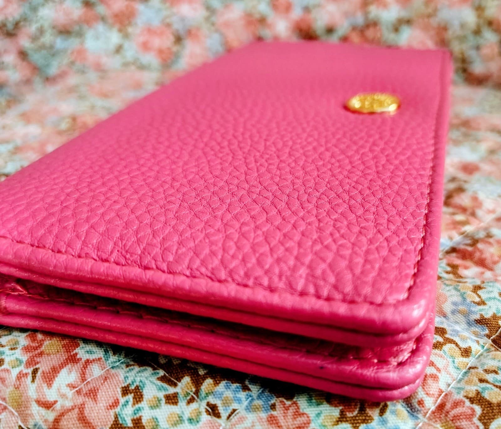 pink pebbled leather Anne Klein slim bifold wallet - Thumbnail 5