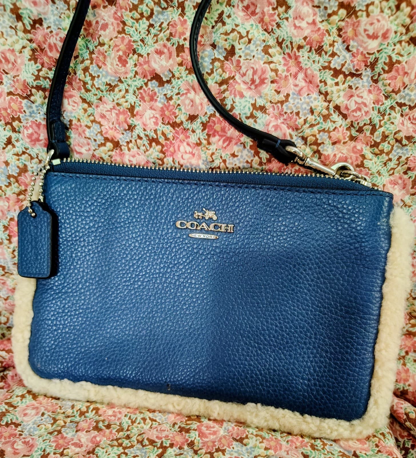 Coach blue pebbled leather wristlet Clutch NWT - Thumbnail 4