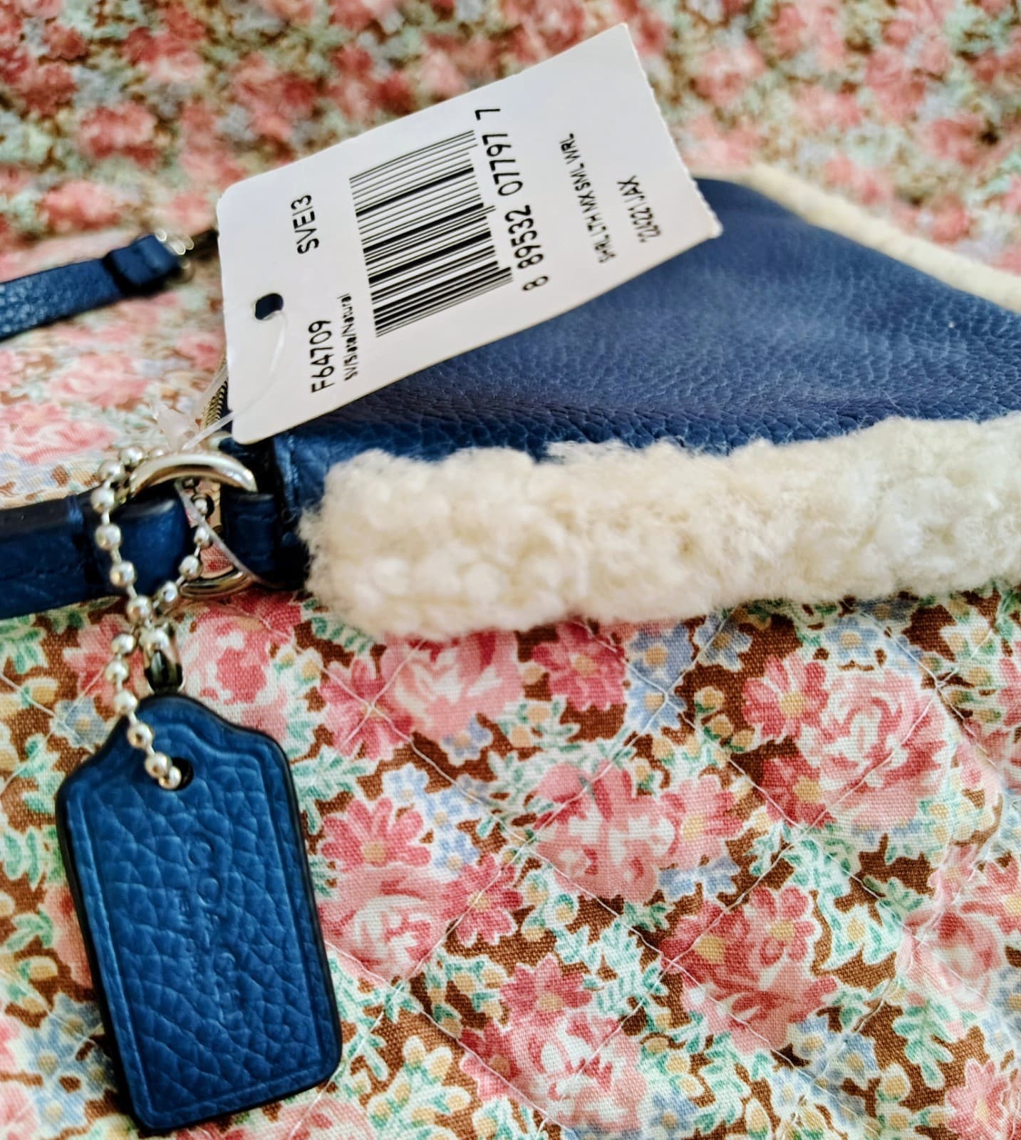 Coach blue pebbled leather wristlet Clutch NWT - Thumbnail 9