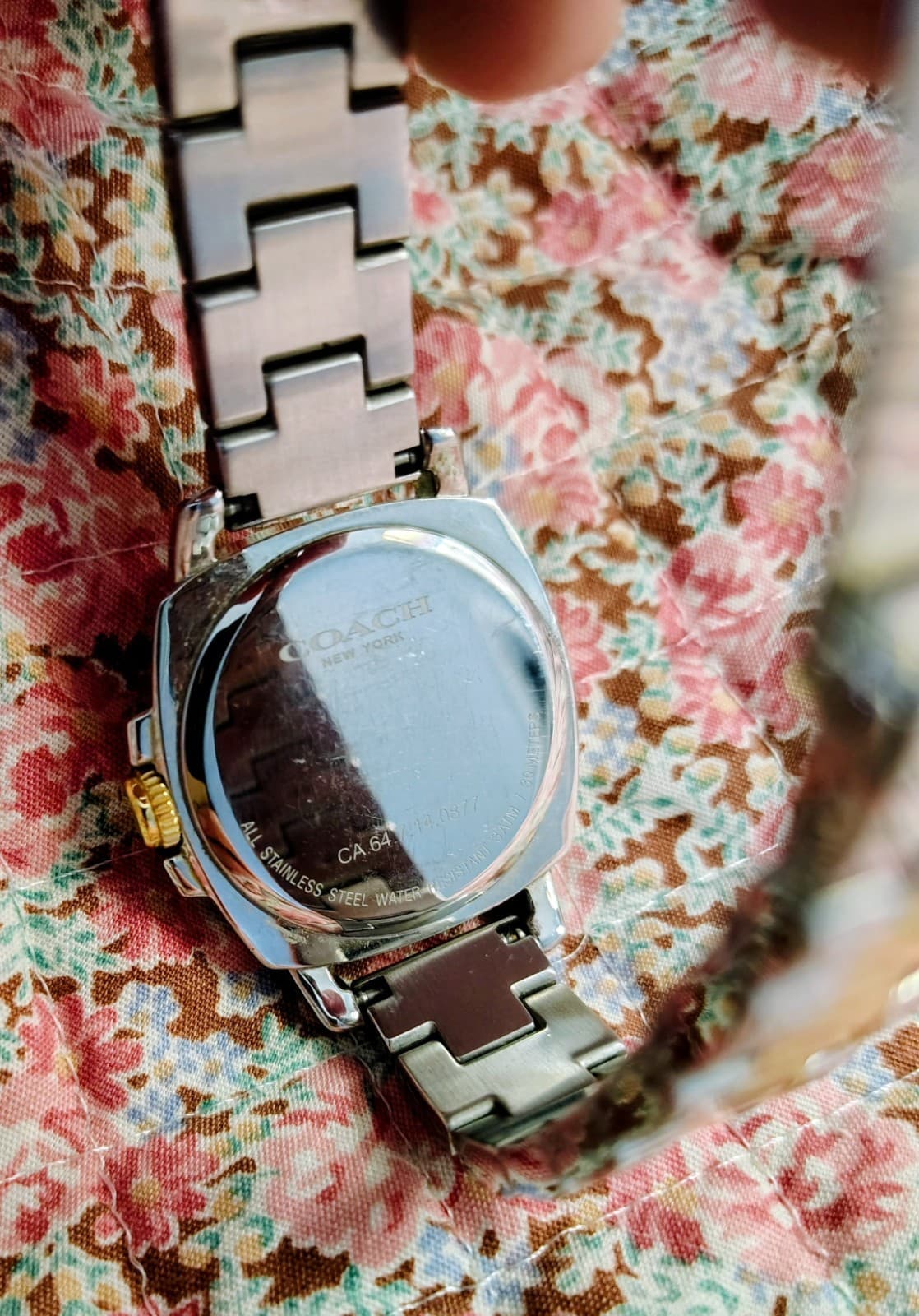 Coach Boyfriend Small watch featuring a two-tone silver and gold stainless steel - Thumbnail 9