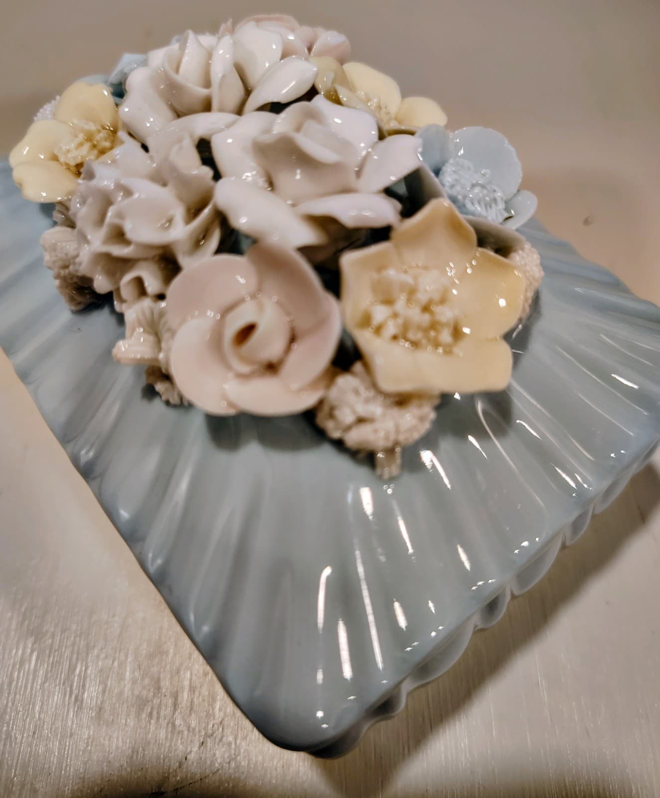 Vintage Japan Blue Porcelain Pink Flowers Floral Trinket Box - Thumbnail 6