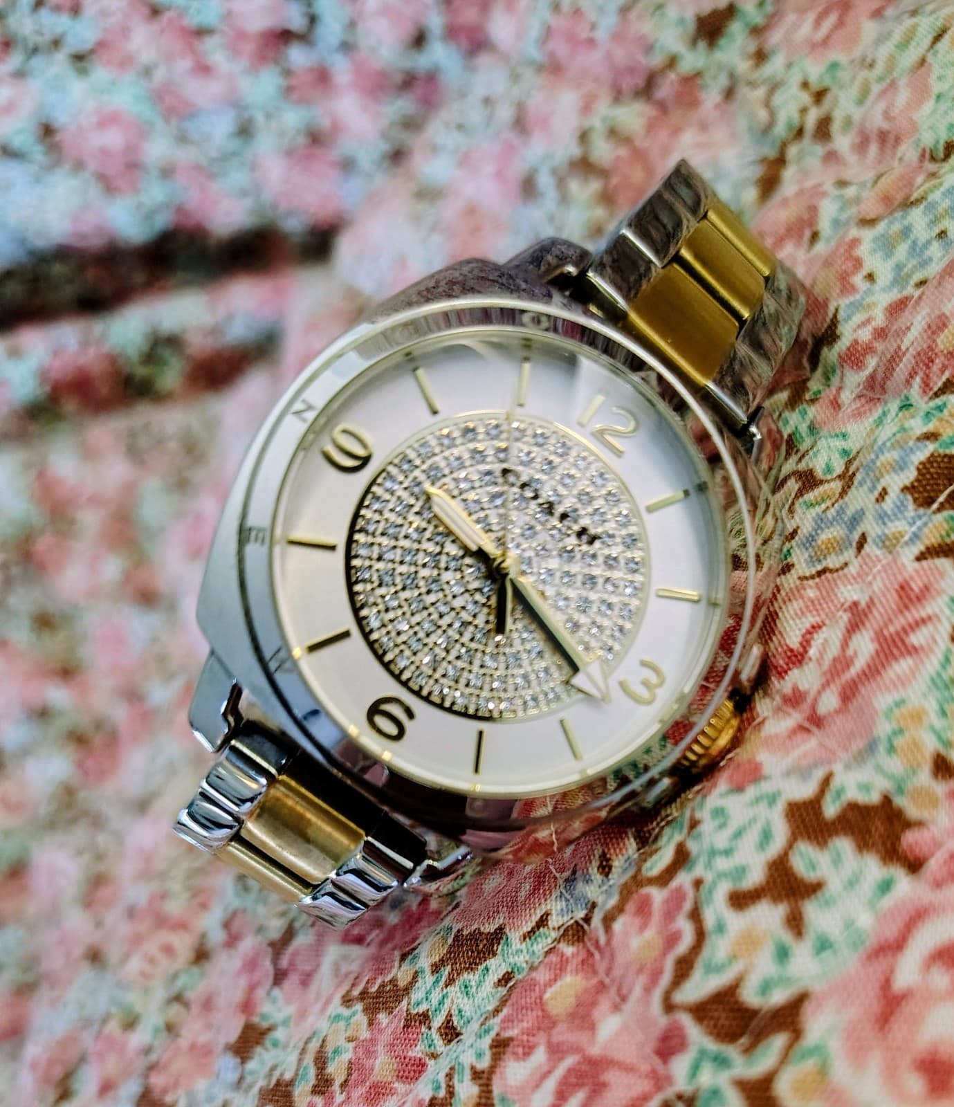Coach Boyfriend Small watch featuring a two-tone silver and gold stainless steel - Thumbnail 3