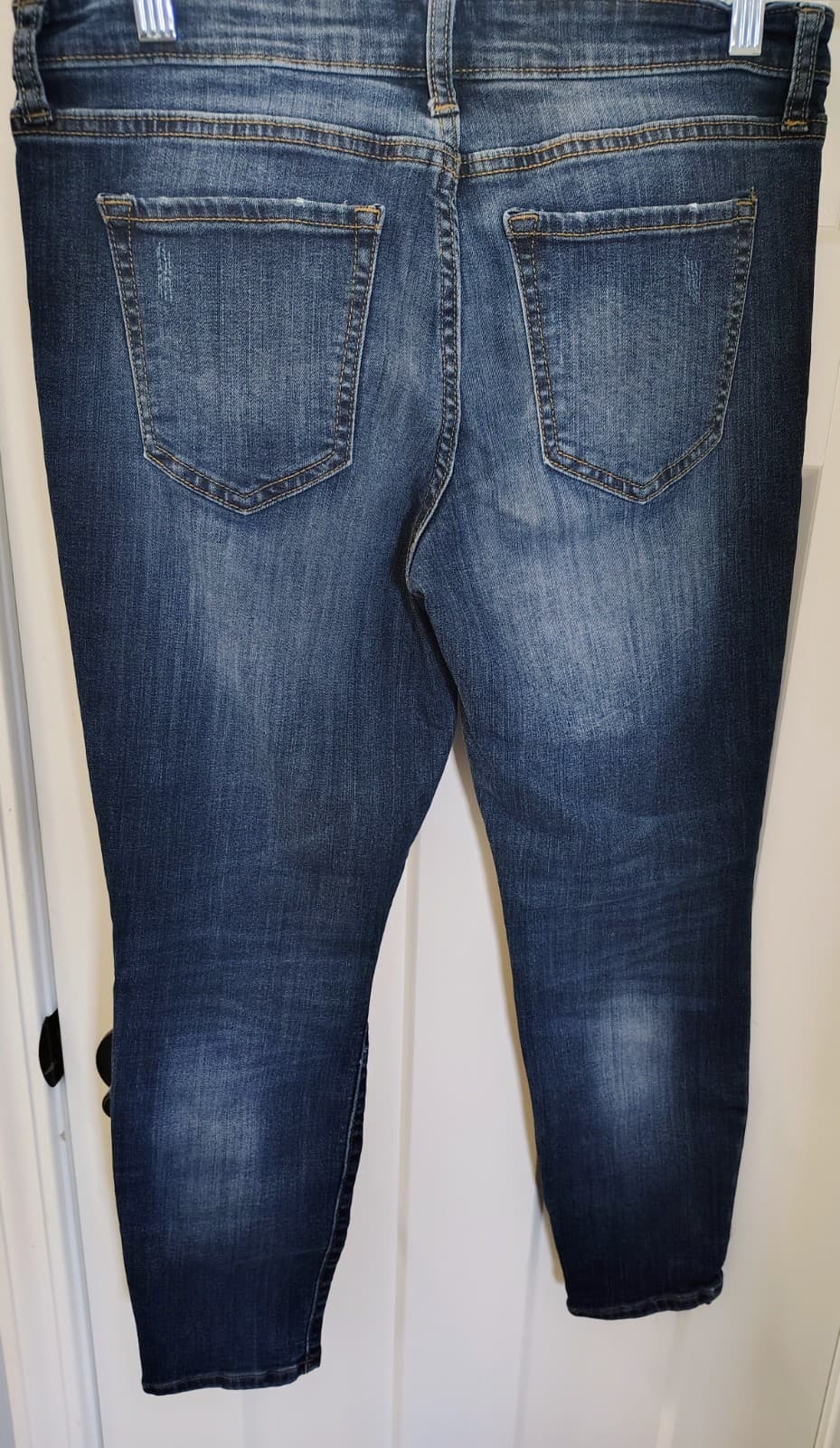 Gap Legging Skimmer jeans, medium wash, Size 8/29 - Thumbnail 2