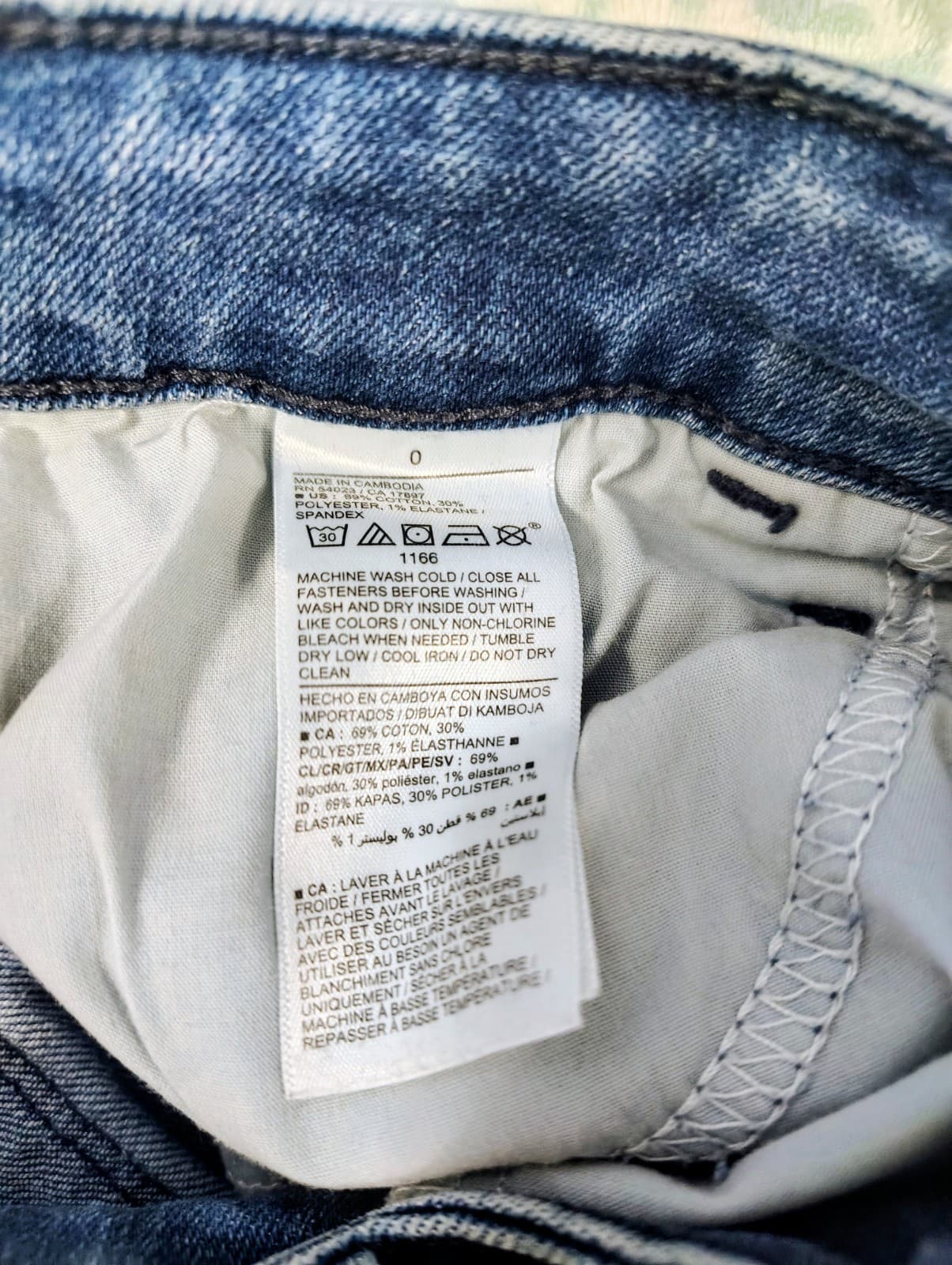 Old Navy high-rise straight jeans, medium wash, Size 0 - Thumbnail 2