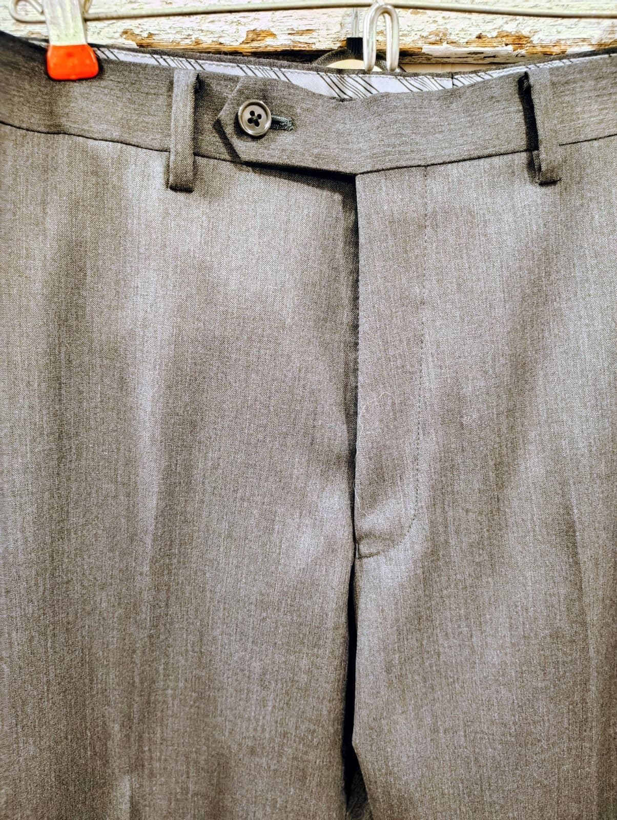Calvin Klein Men’s Lined Suit 42R Jacket/36R Pants, EUC, Worn Once - Thumbnail 15