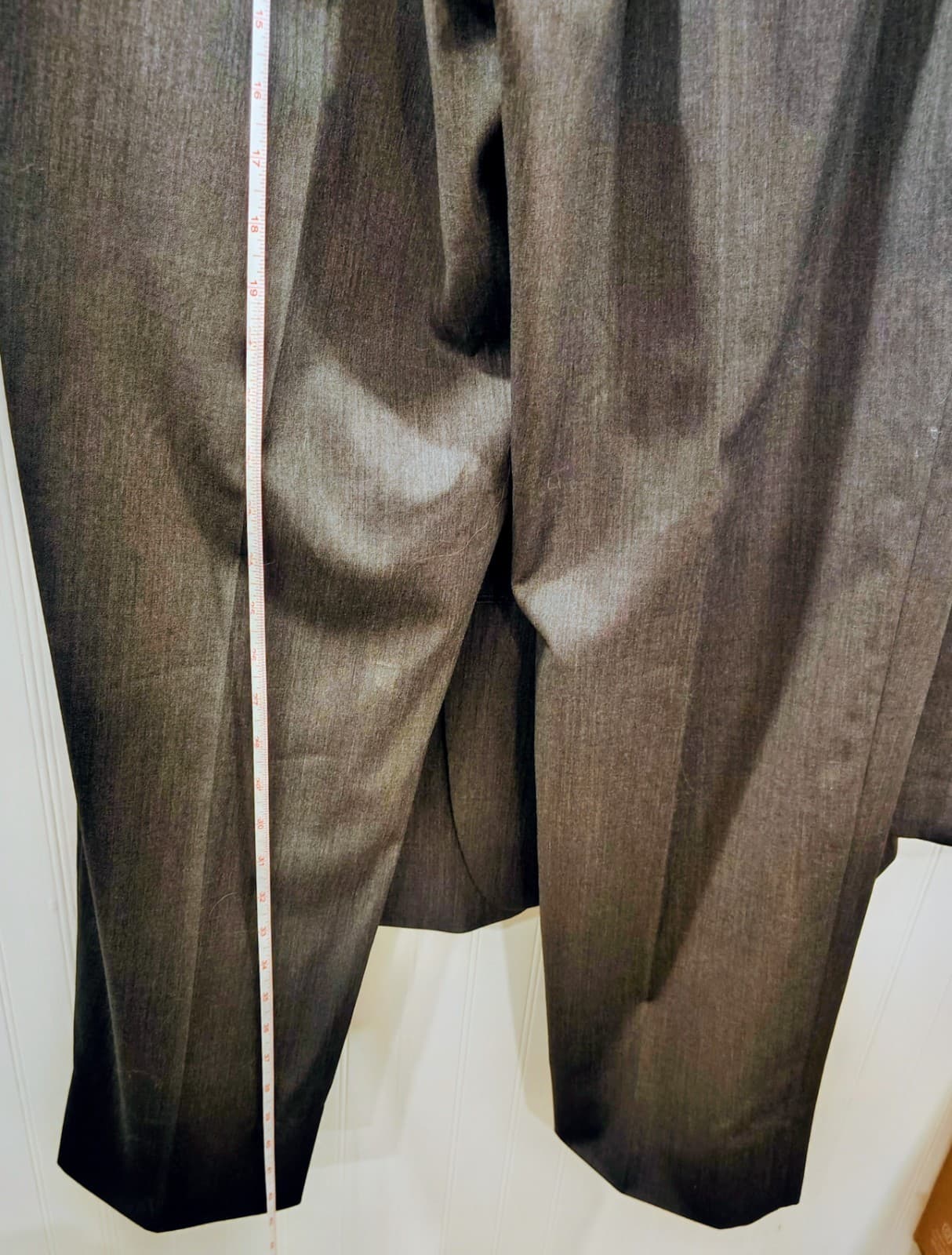 Calvin Klein Men’s Lined Suit 42R Jacket/36R Pants, EUC, Worn Once - Thumbnail 17