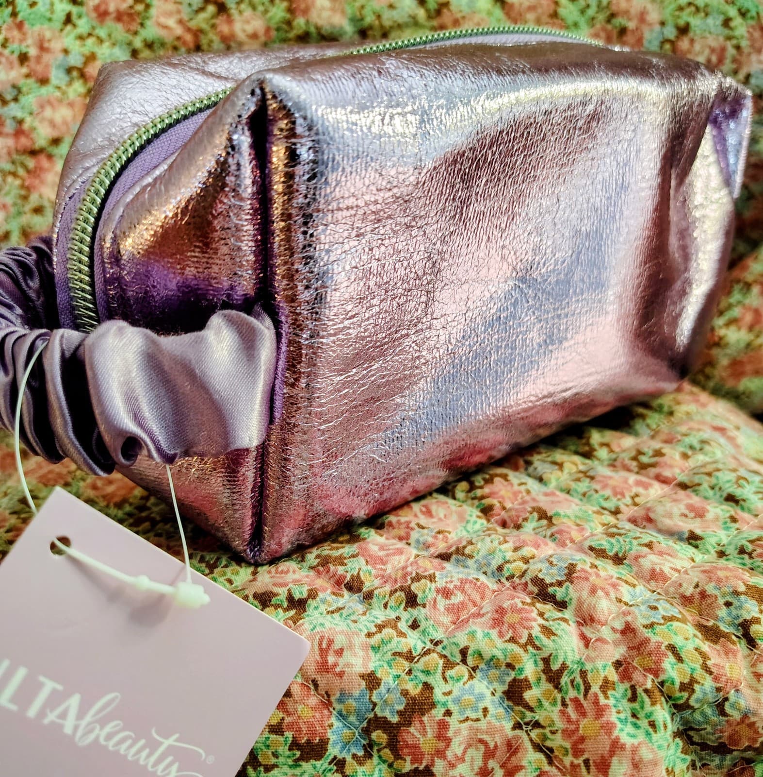 NWT Ulta Beauty cosmetic Makeup Bag metallic purple finish wrist handle - Thumbnail 4