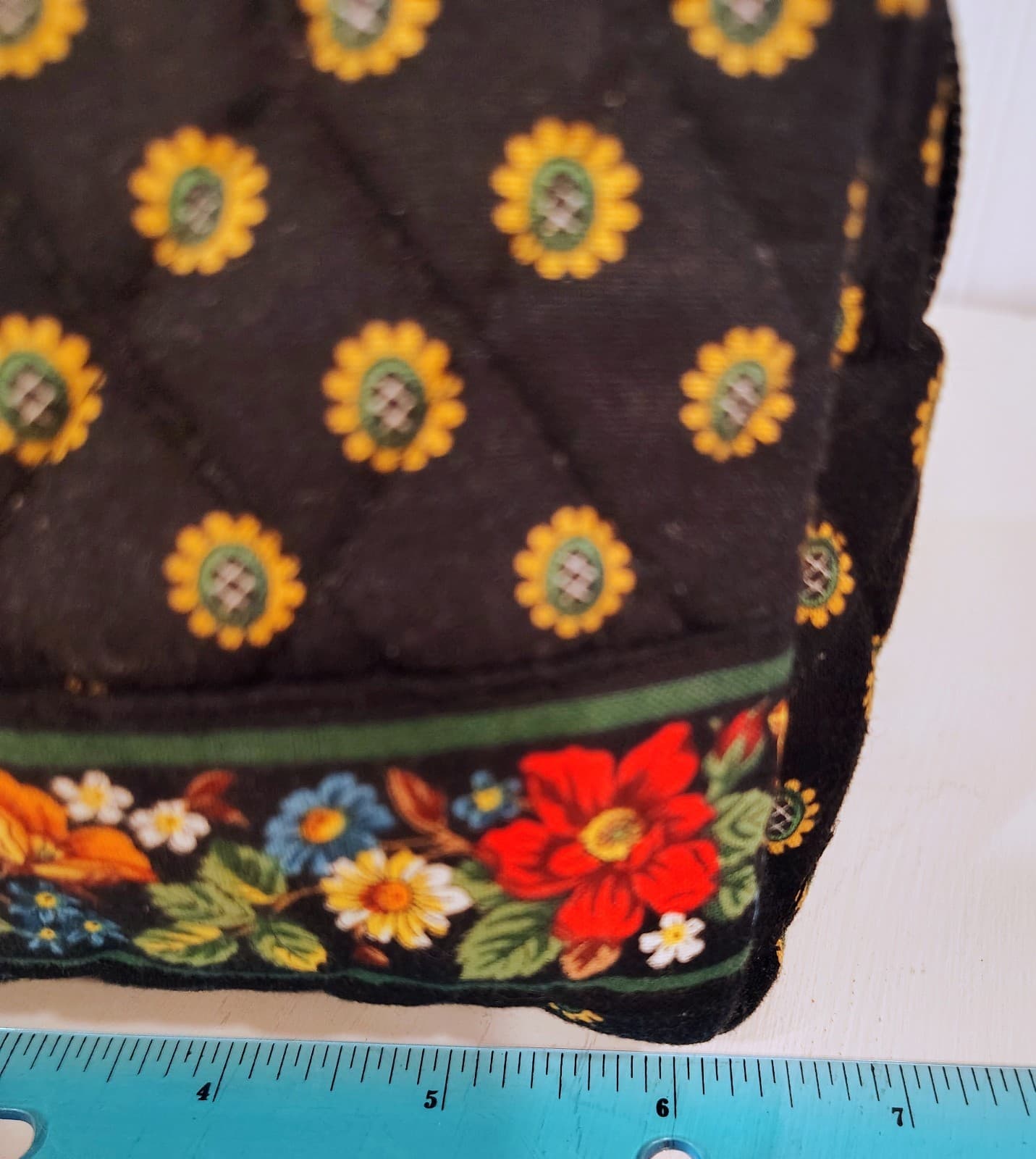 Vera Bradley Retired Rare Vibrant Black Floral Trim Zip Makeup Bag Lined EUC - Thumbnail 4